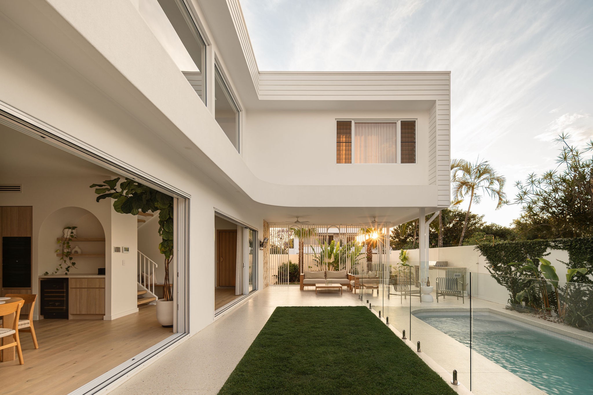 1 Symonds Road, Burleigh Heads, QLD 4220