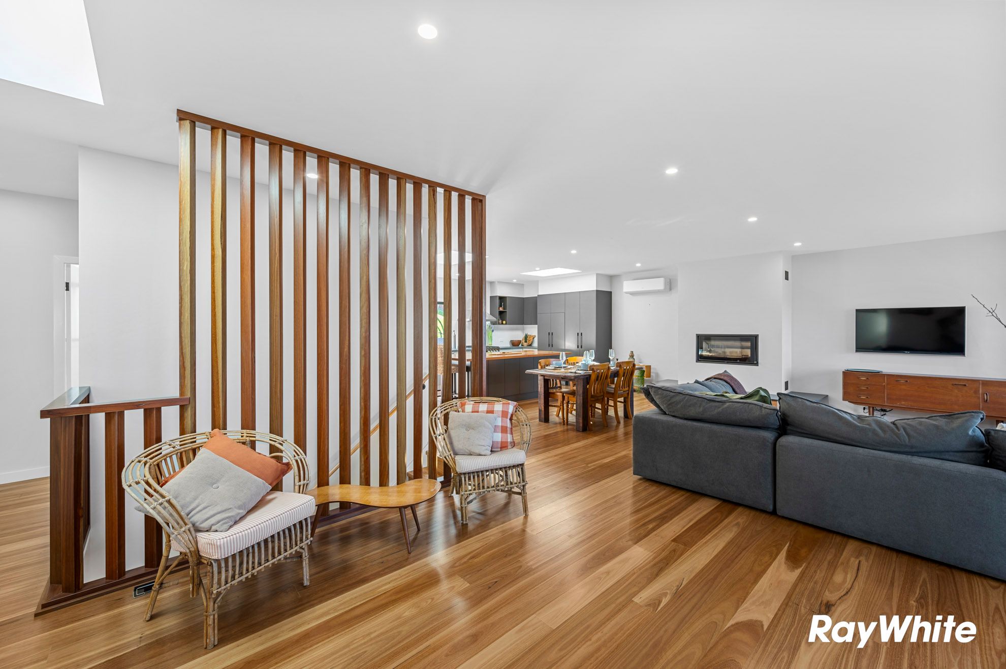 20 Beatty Crescent — photo 14 of 30