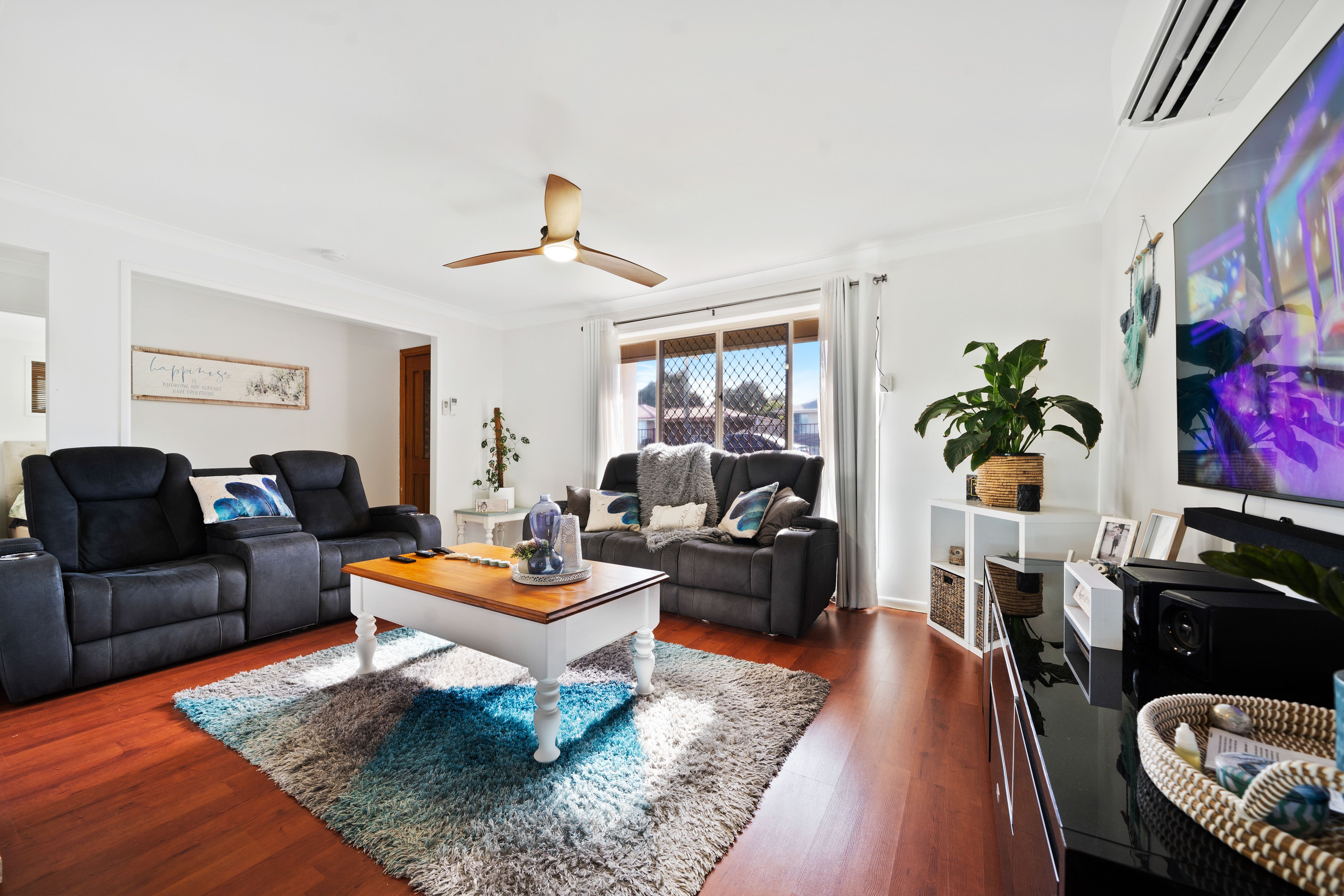 4 Highbury Drive, Crestmead, QLD 4132
