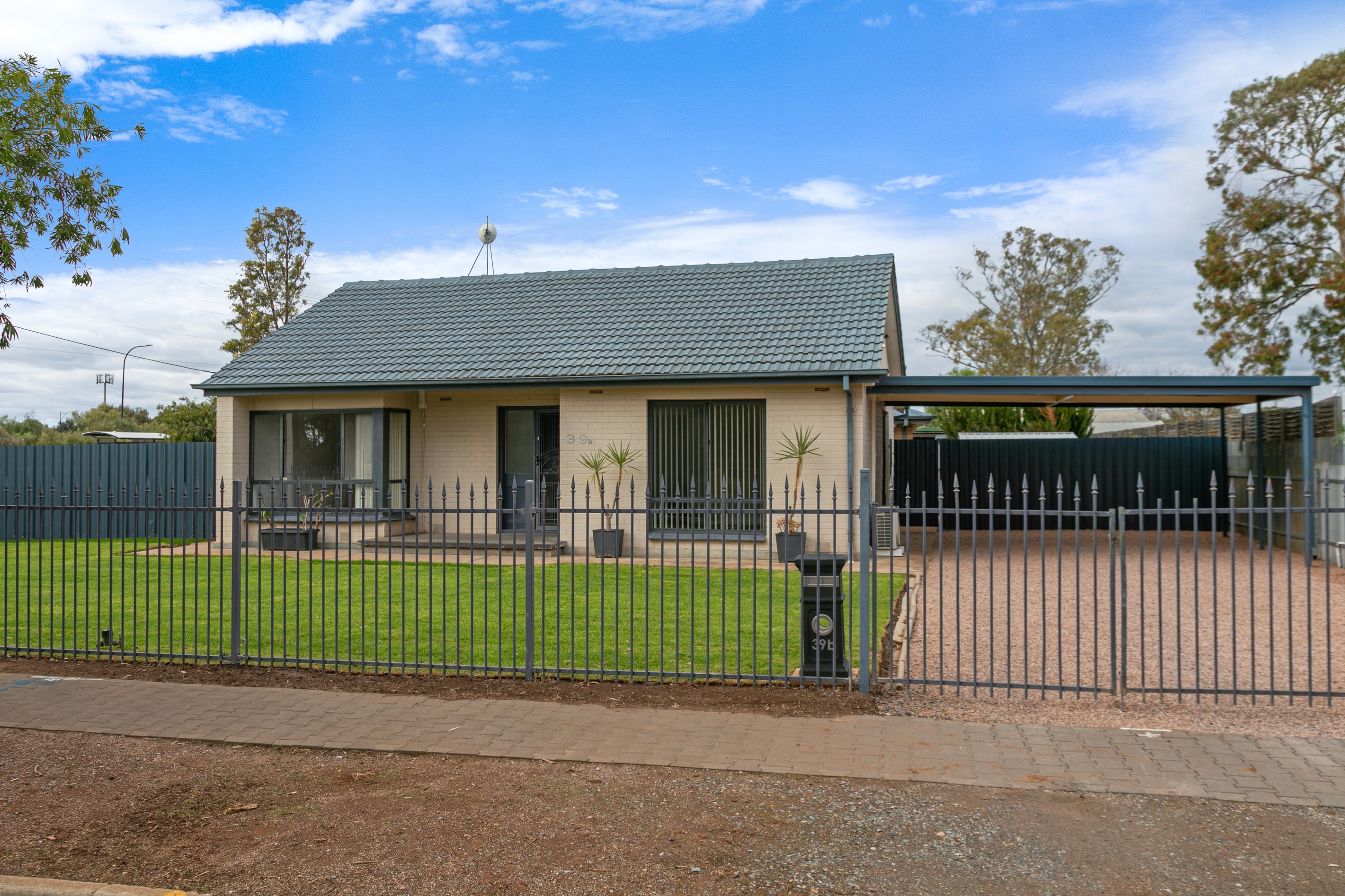 39B Davison Crescent, Smithfield Plains, SA 5114