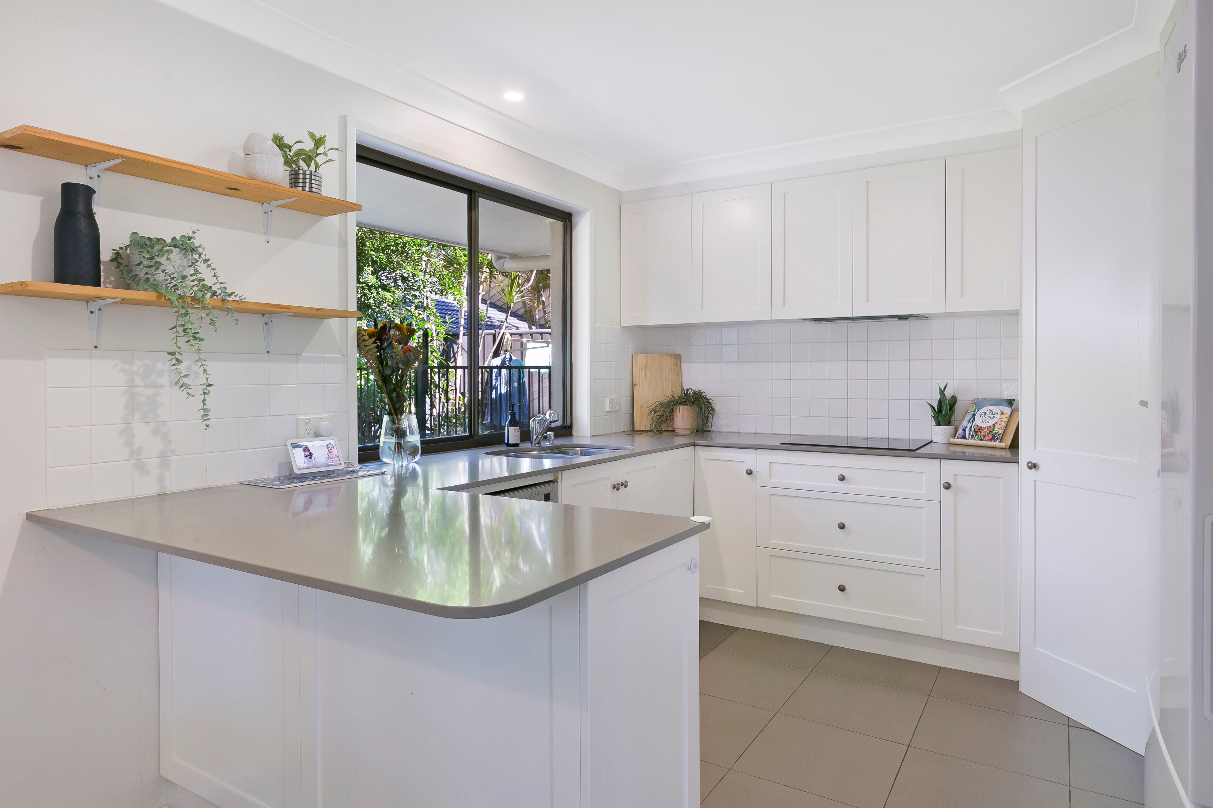 1 Saint Andrews Glade, Robina, QLD 4226