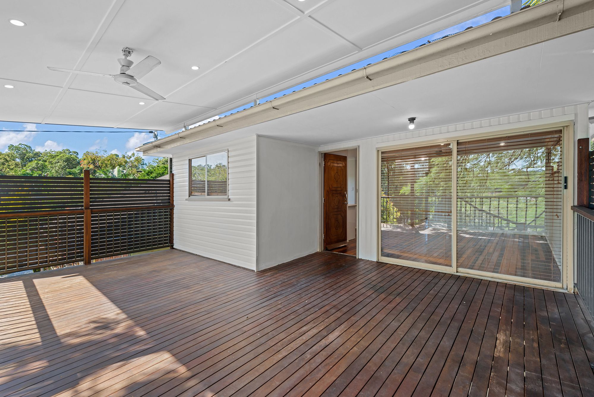 27 Carlyle Street, Seventeen Mile Rocks, QLD 4073