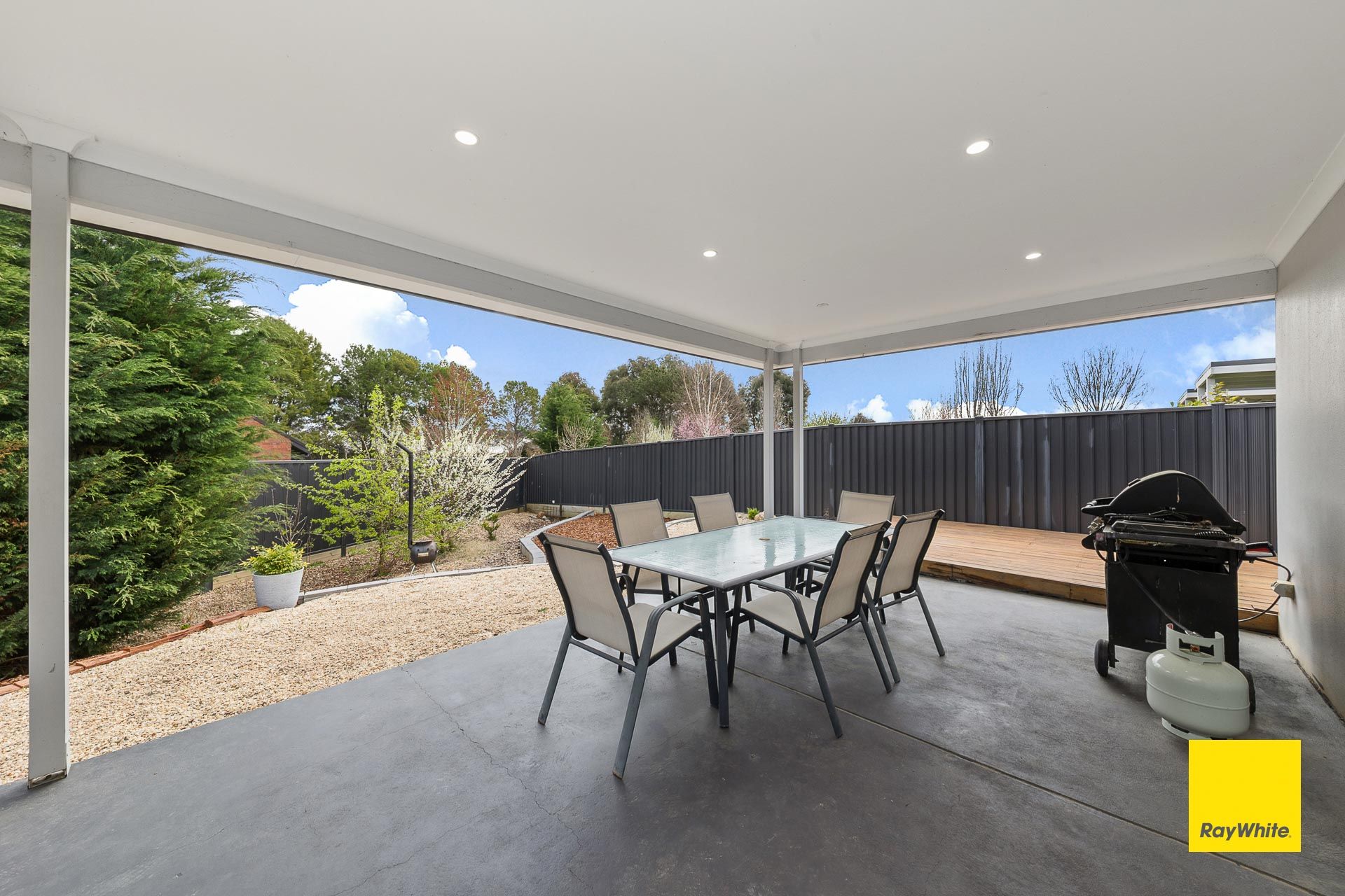 10 Chinnery Close — photo 17 of 22