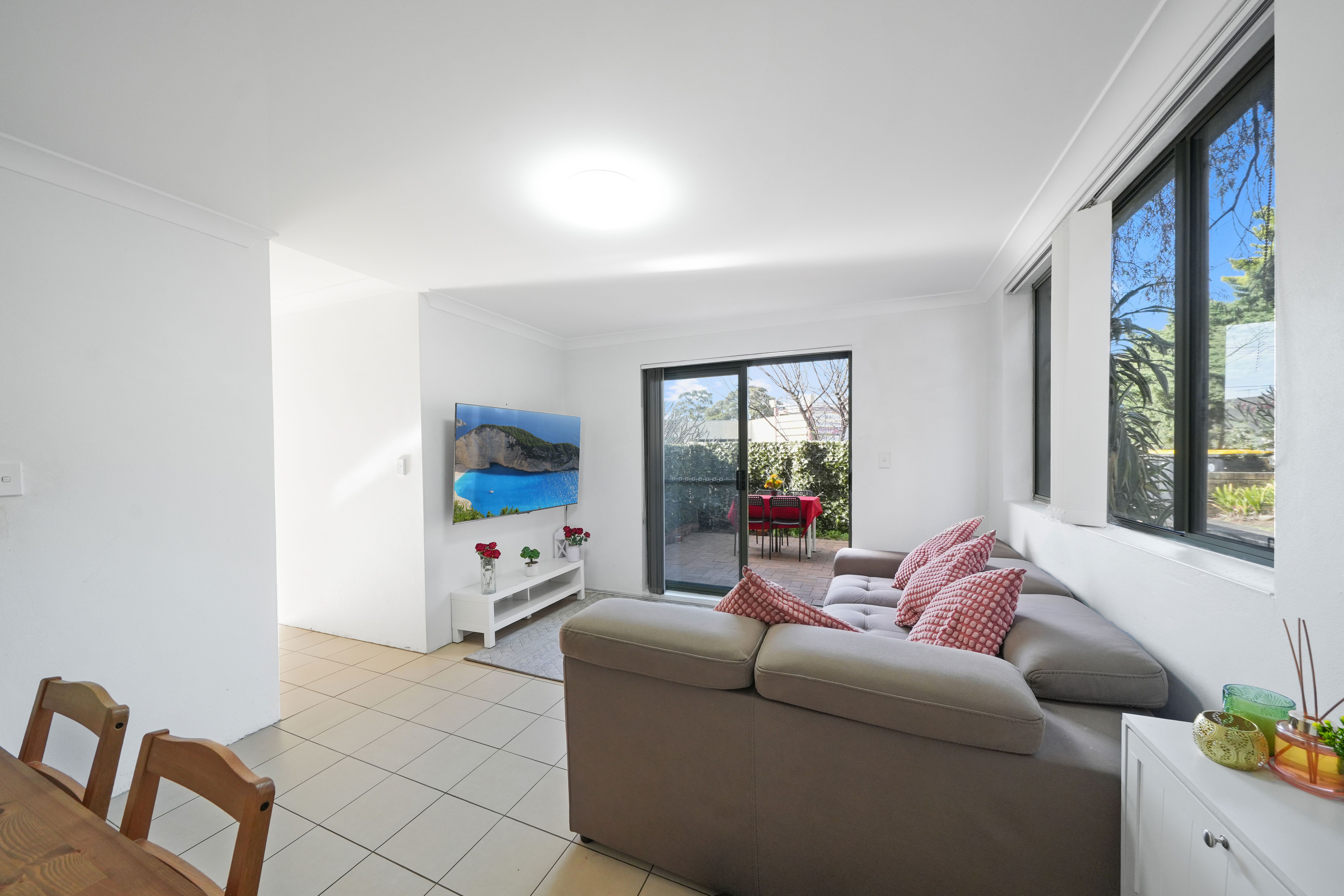 1/360 Marsden Road — photo 3 of 10