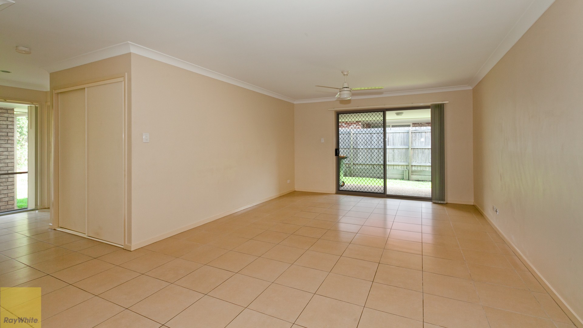 7 Chanel Court, Wulkuraka, QLD 4305