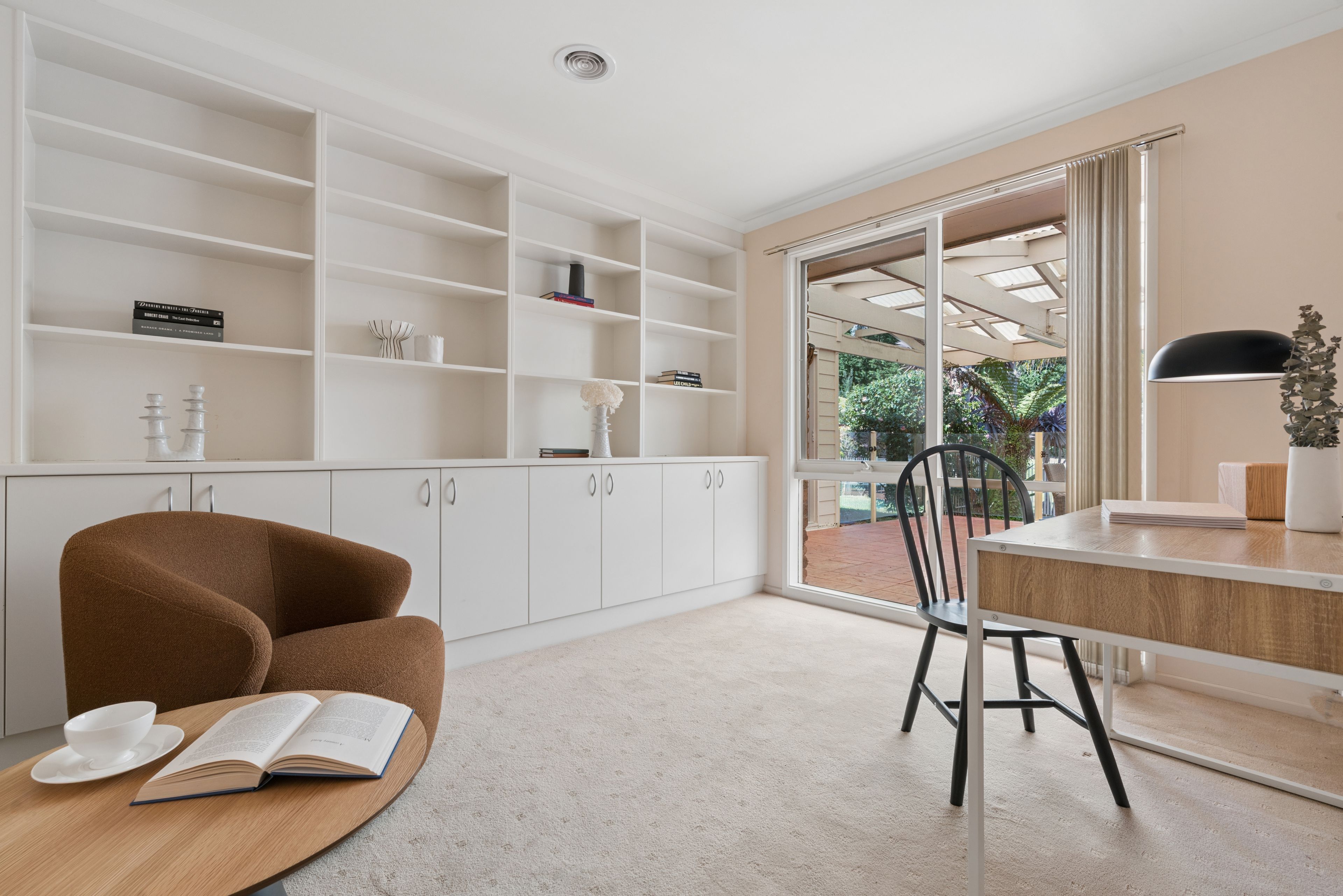 76 Lockhart Drive — photo 10 of 24