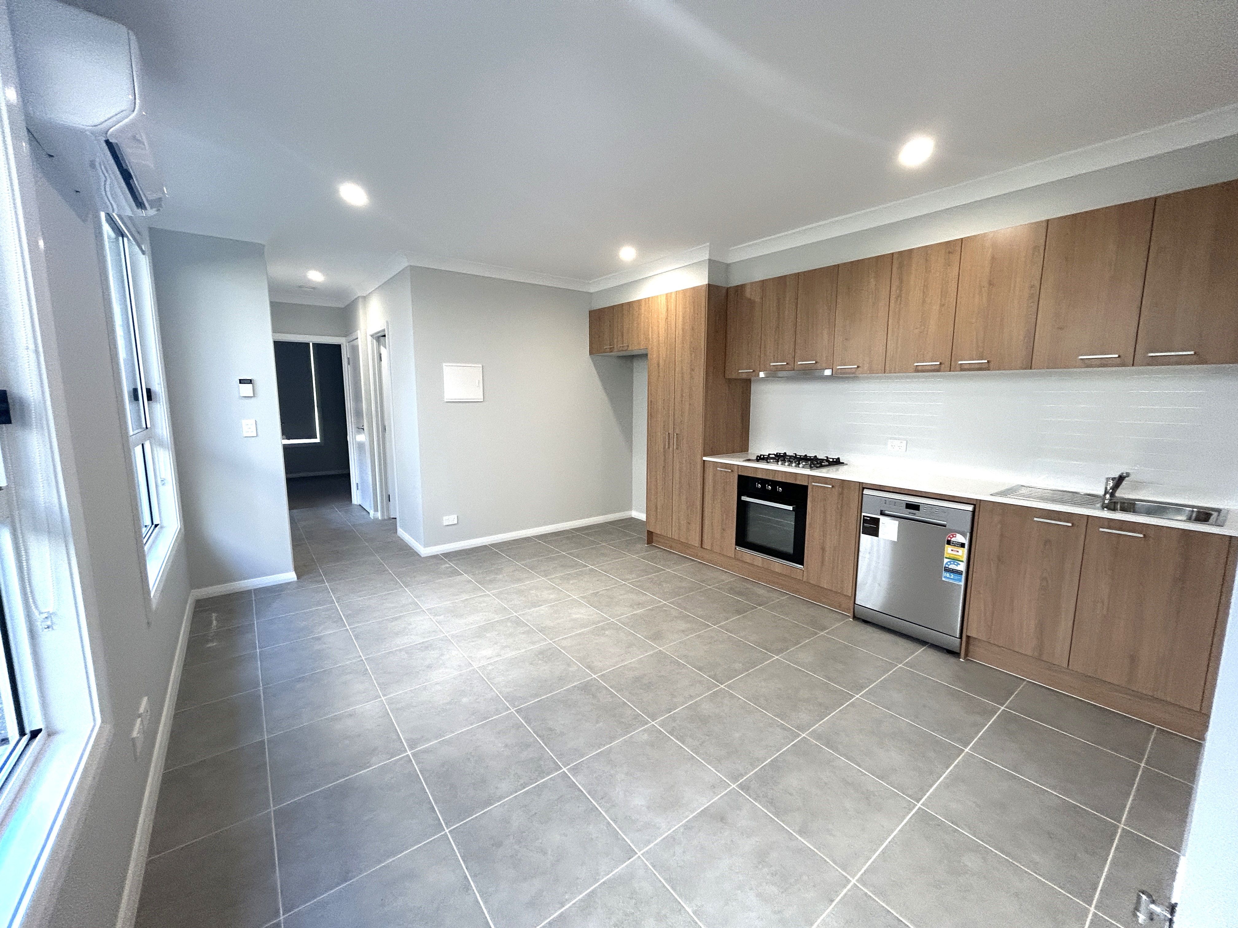 73A Burton Drive, Tahmoor, NSW 2573