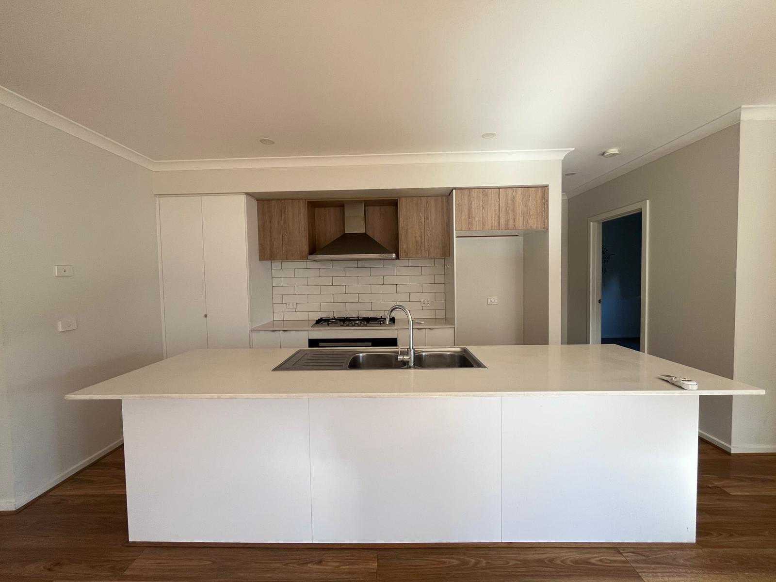 33 Stambridge Street, Tarneit, VIC 3029