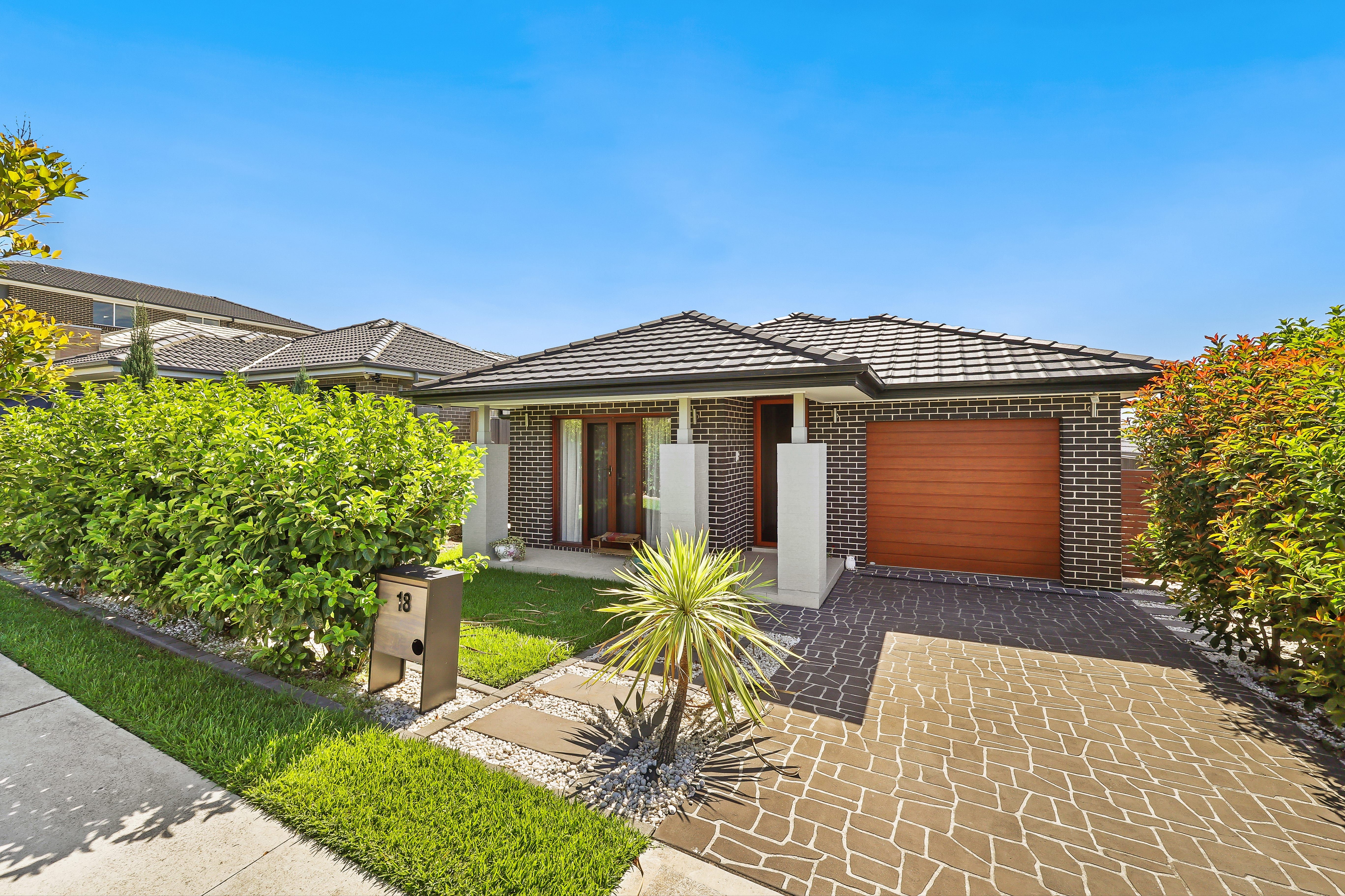 18 Ryder Avenue, Oran Park NSW 2570