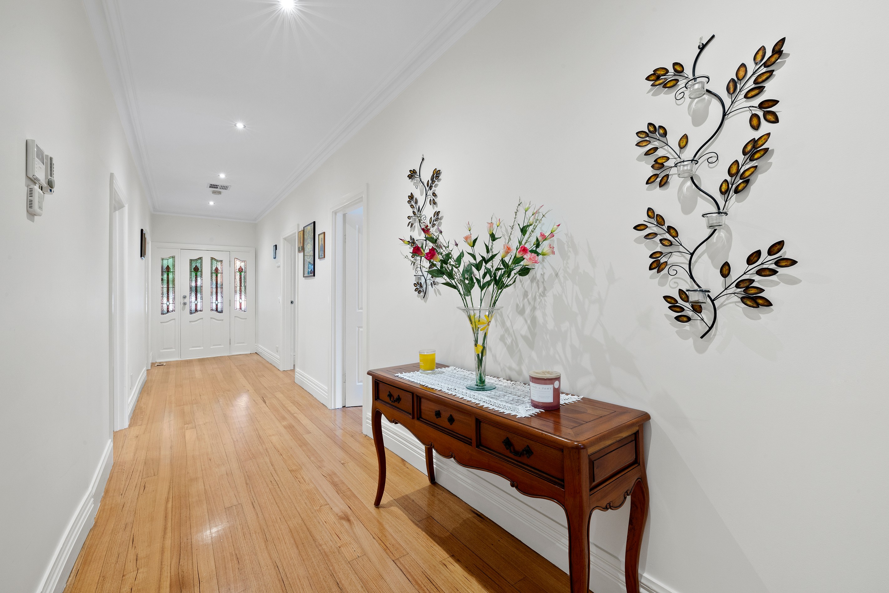 3 Paddington Road, Hughesdale, VIC 3166