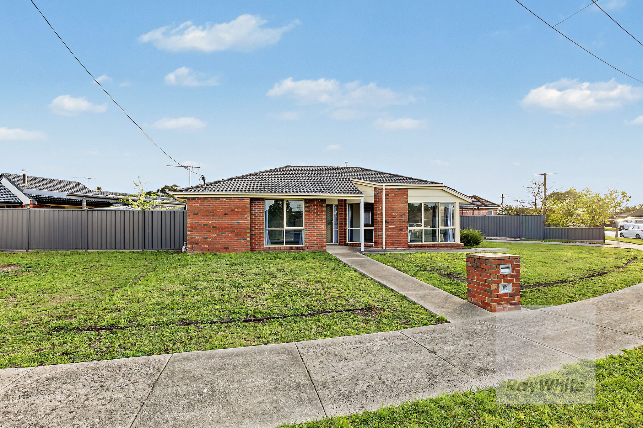 27 Halter Crescent — photo from Ray White Bundoora
