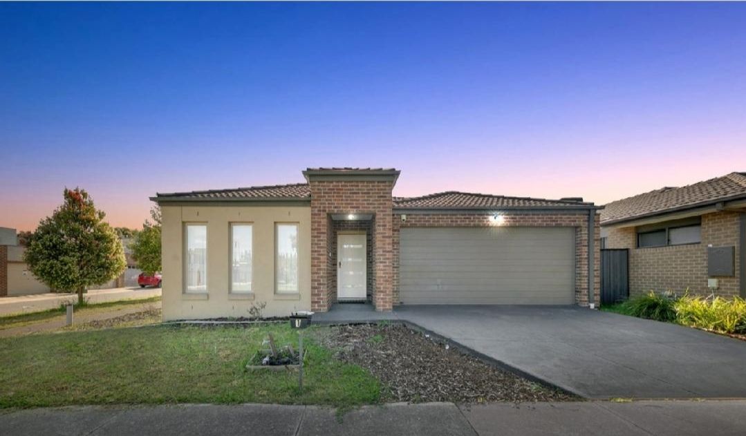 1 Melville Road , Craigieburn VIC 3064