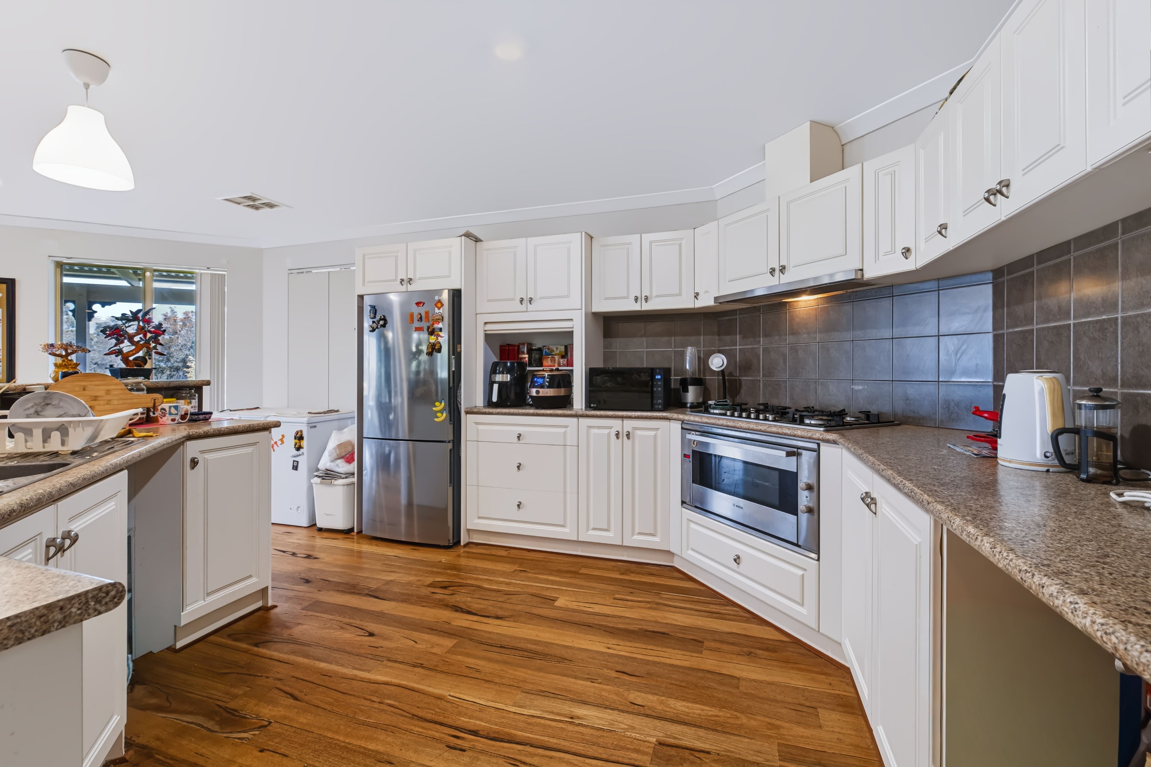 22 Manor Ridge — photo 3 of 22
