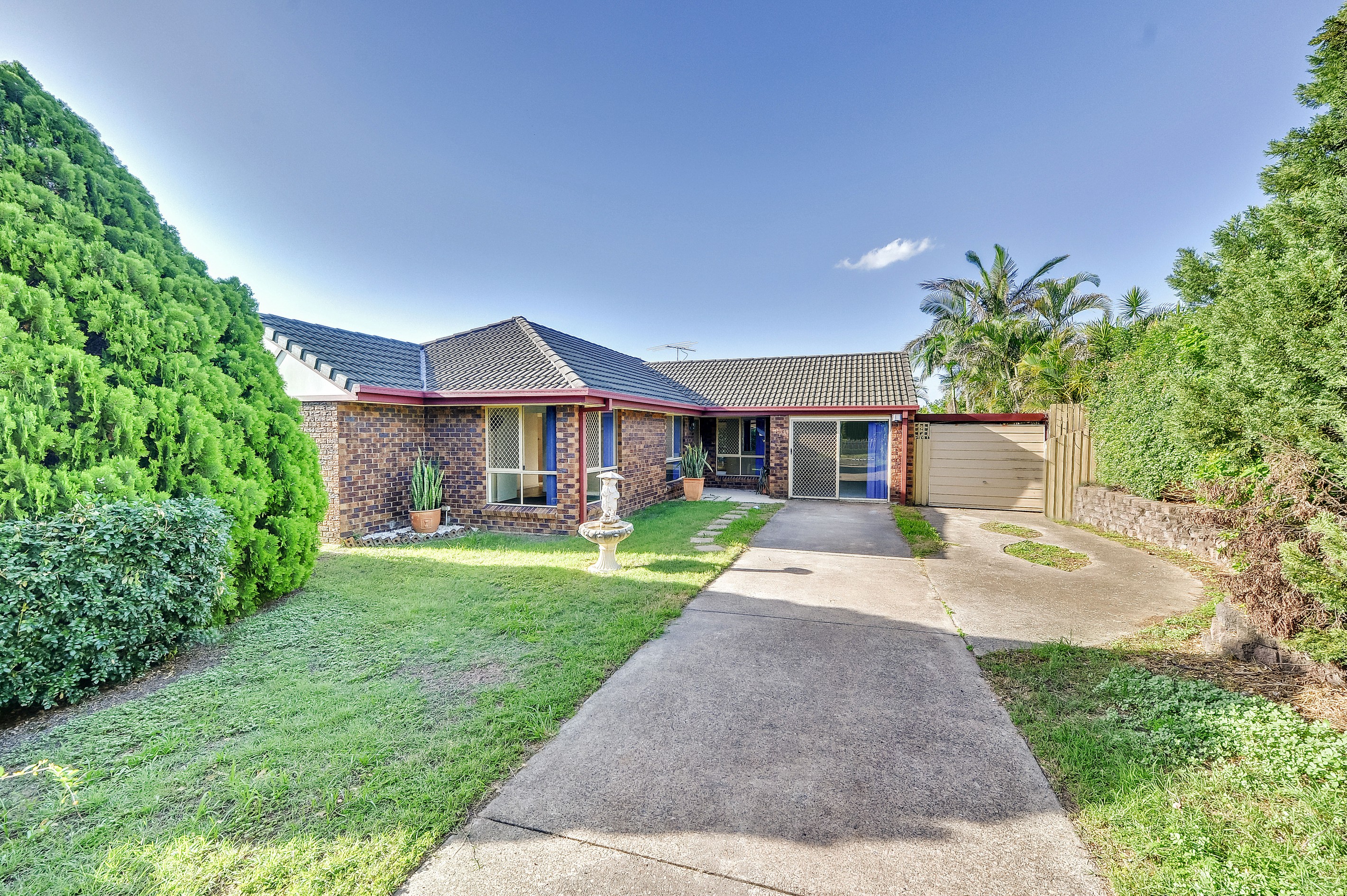 6 Newstead Crescent, REDBANK PLAINS, QLD 4301