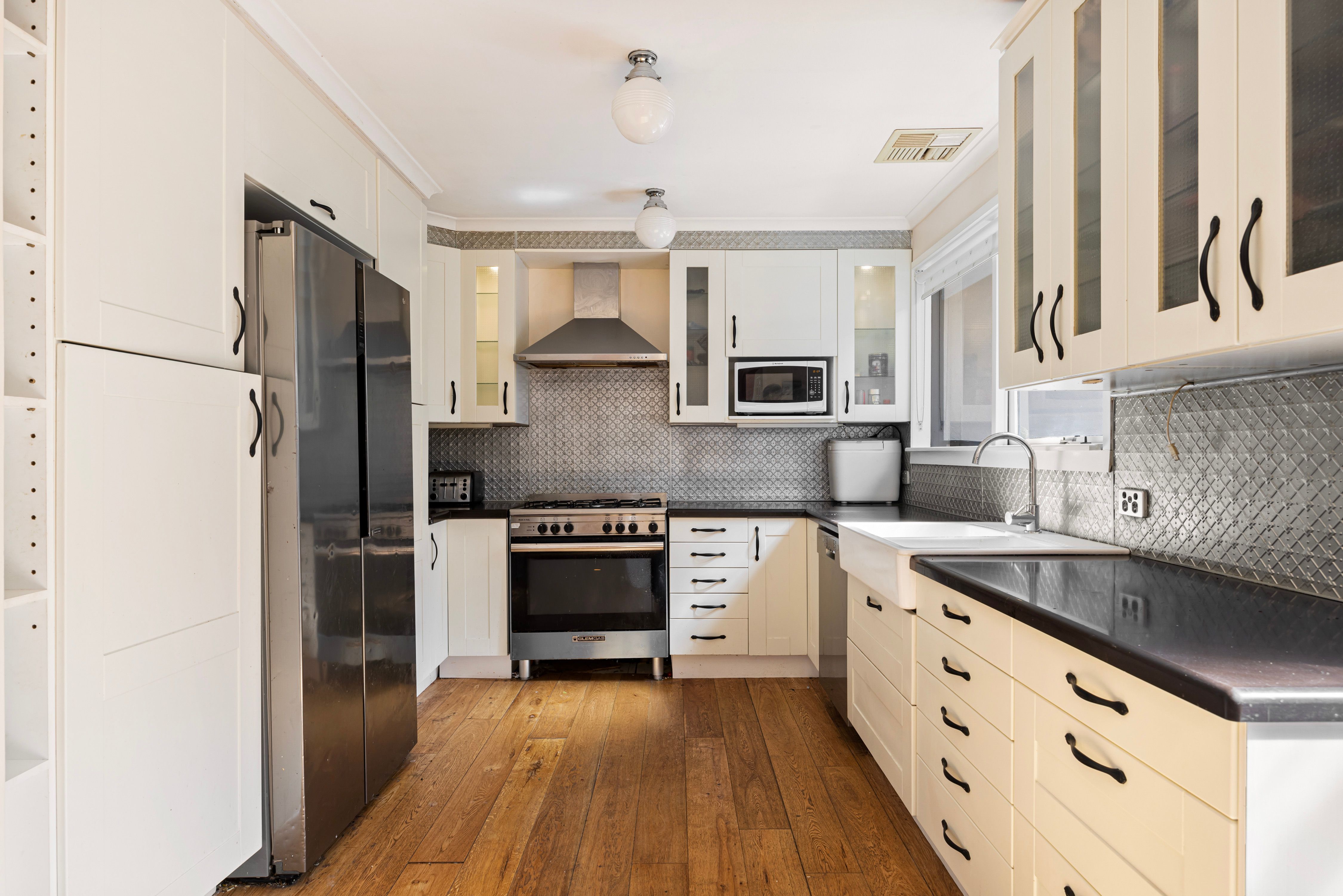 2 Tennyson Court — photo 5 of 21