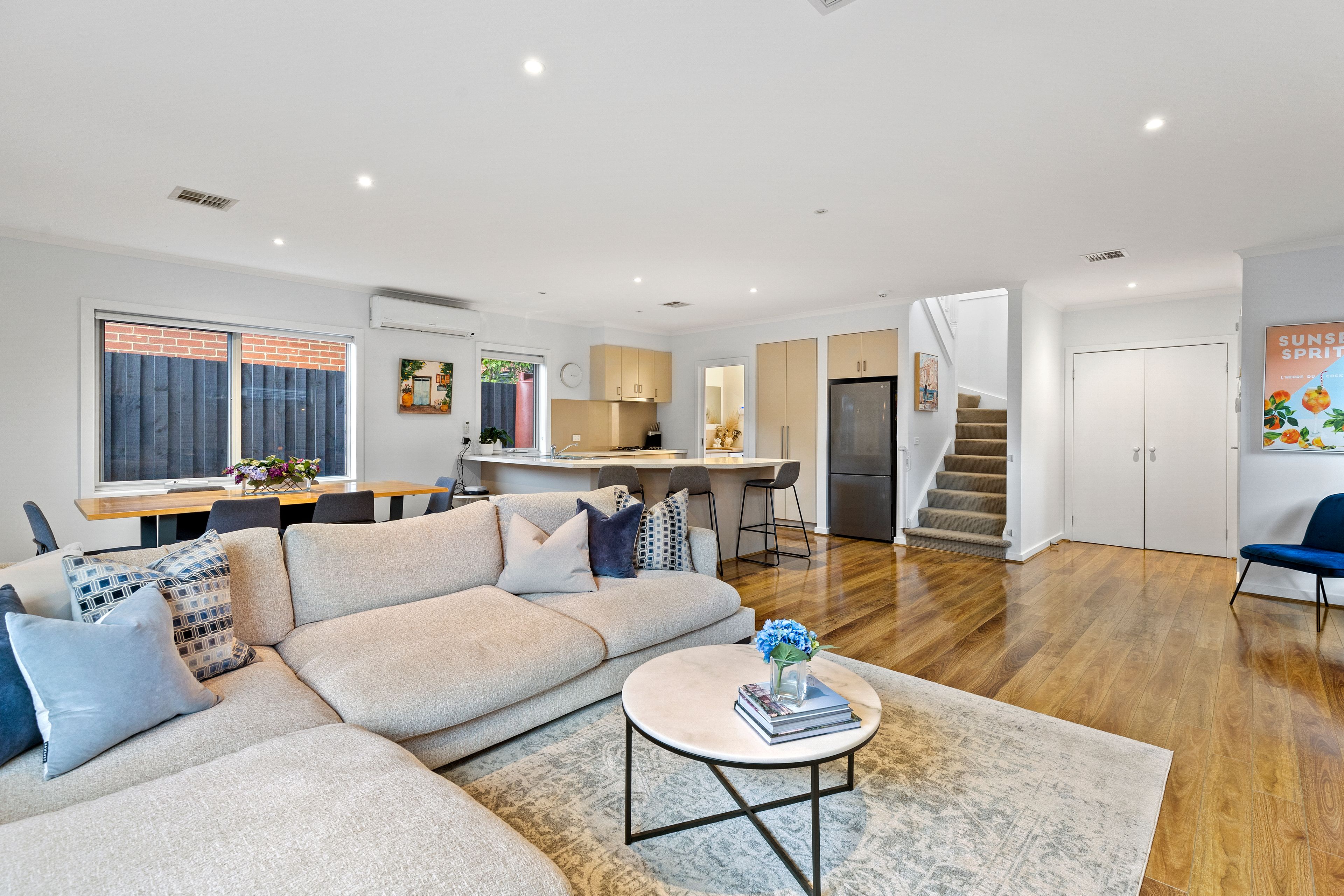 2/112 Harley Street North, Knoxfield, VIC 3180