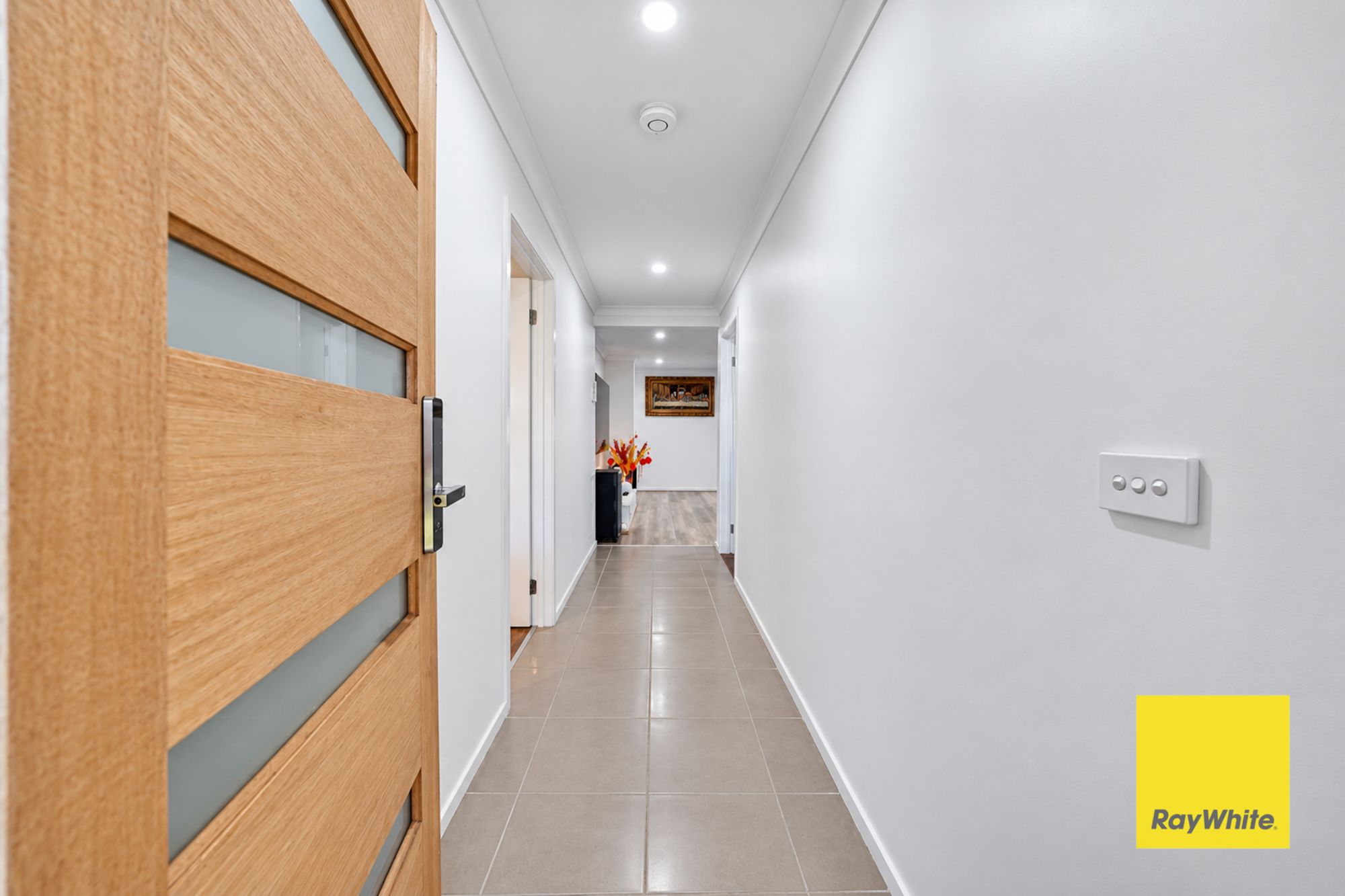 7 Mingay Close — photo 3 of 22