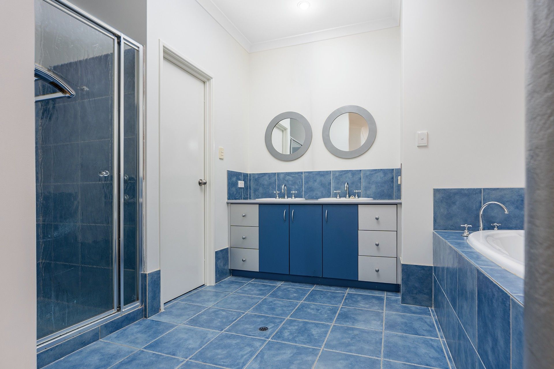 5 Shepheard Close — photo 11 of 26