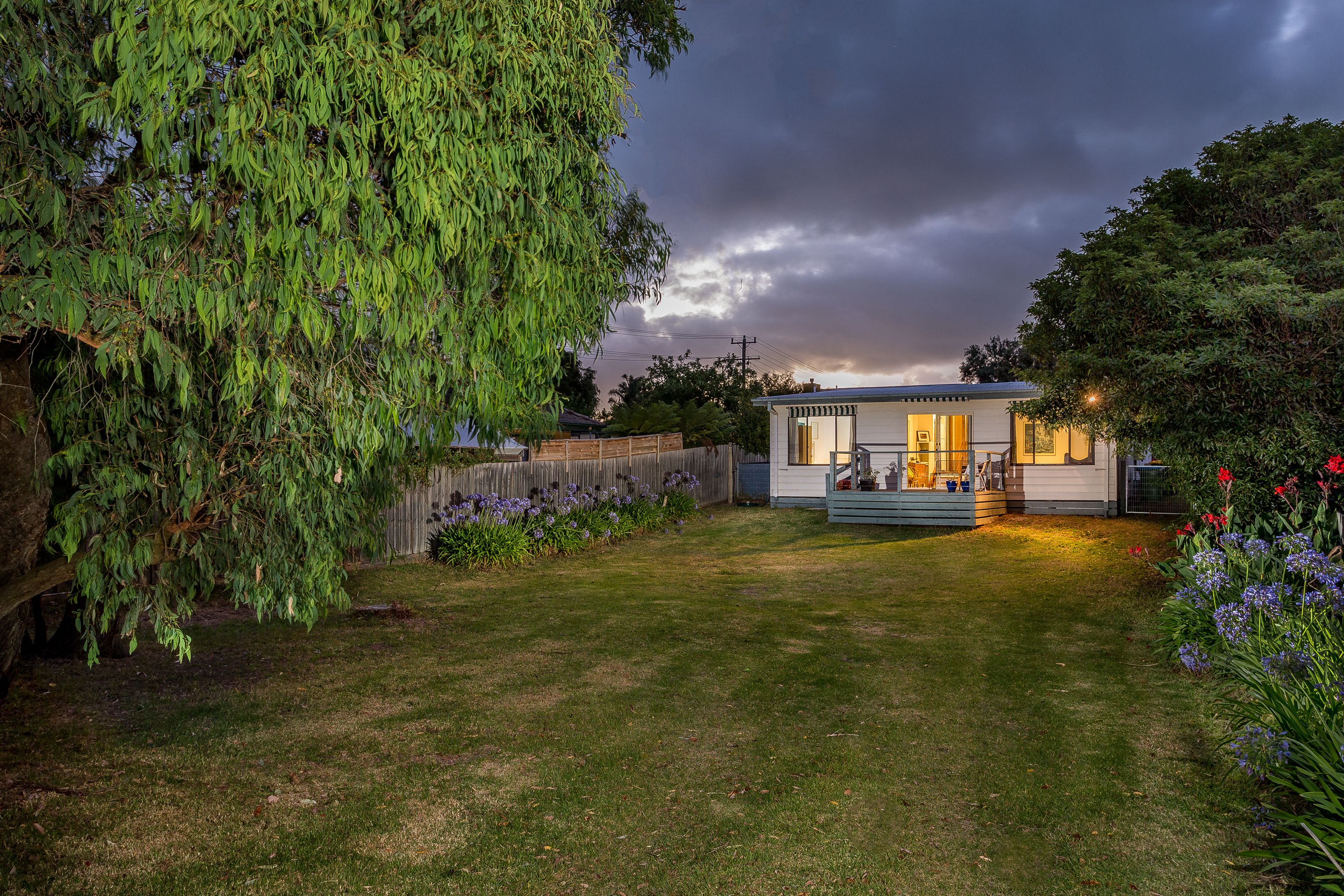 64 Leon Avenue, Rosebud VIC 3939