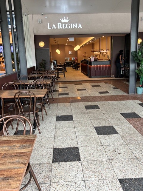 La Regina, Chermside, QLD 4032
