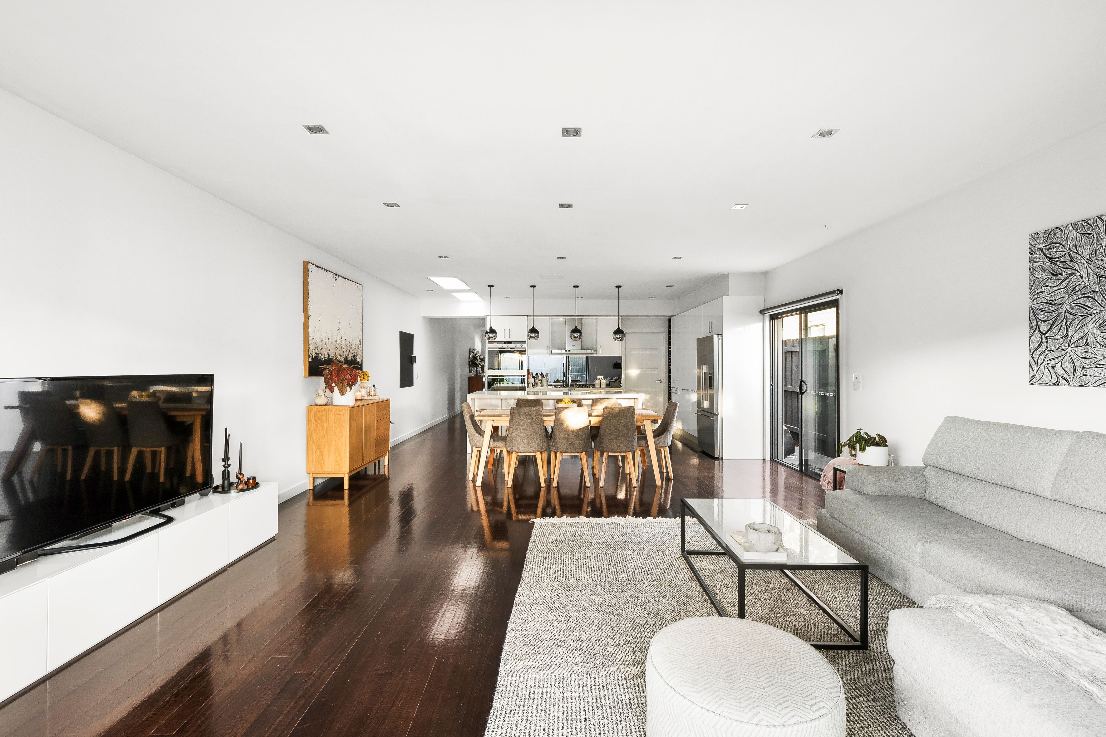 77 Donne Street — photo 11 of 16
