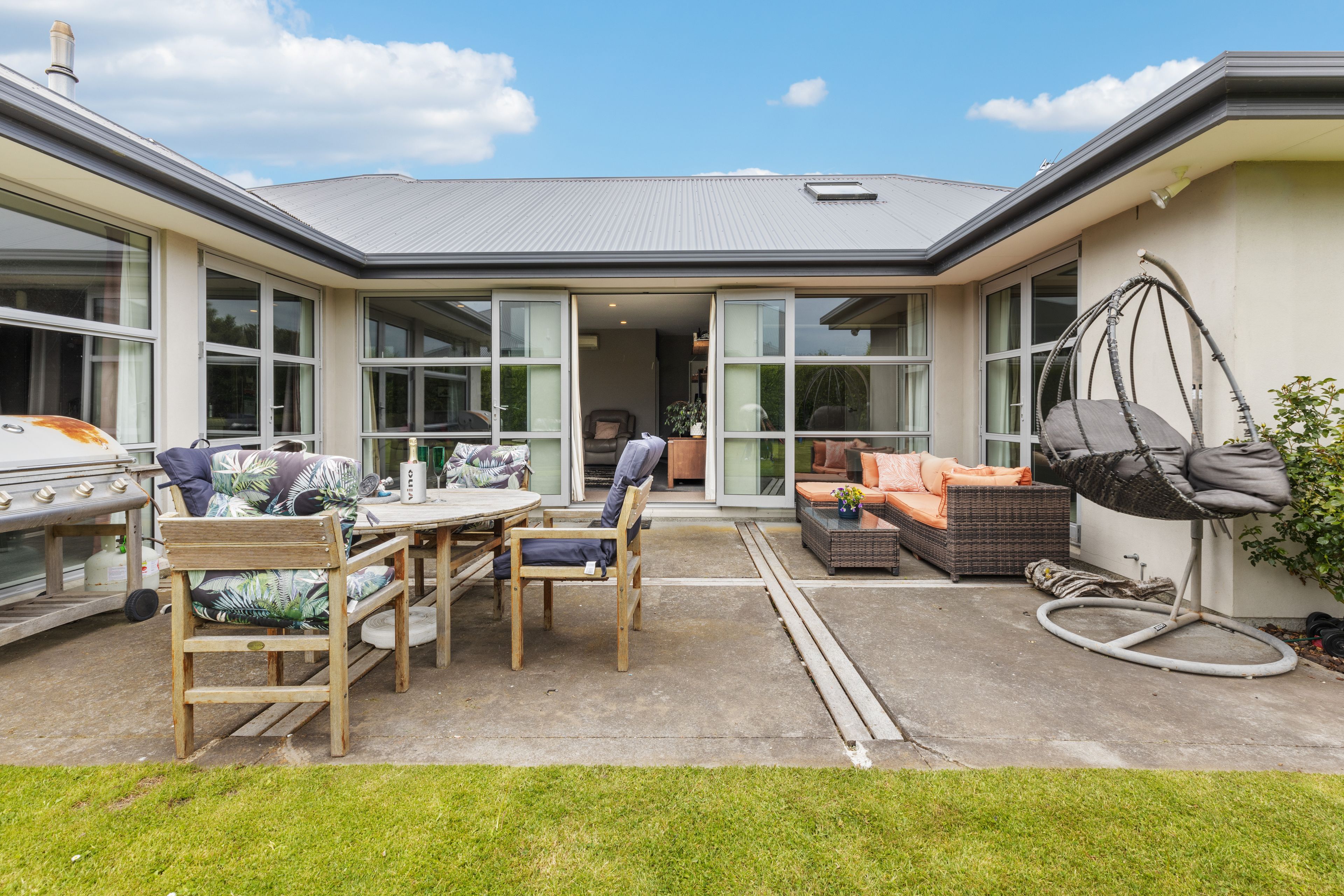 24 Hemingway Place, Spencerville, Christchurch City