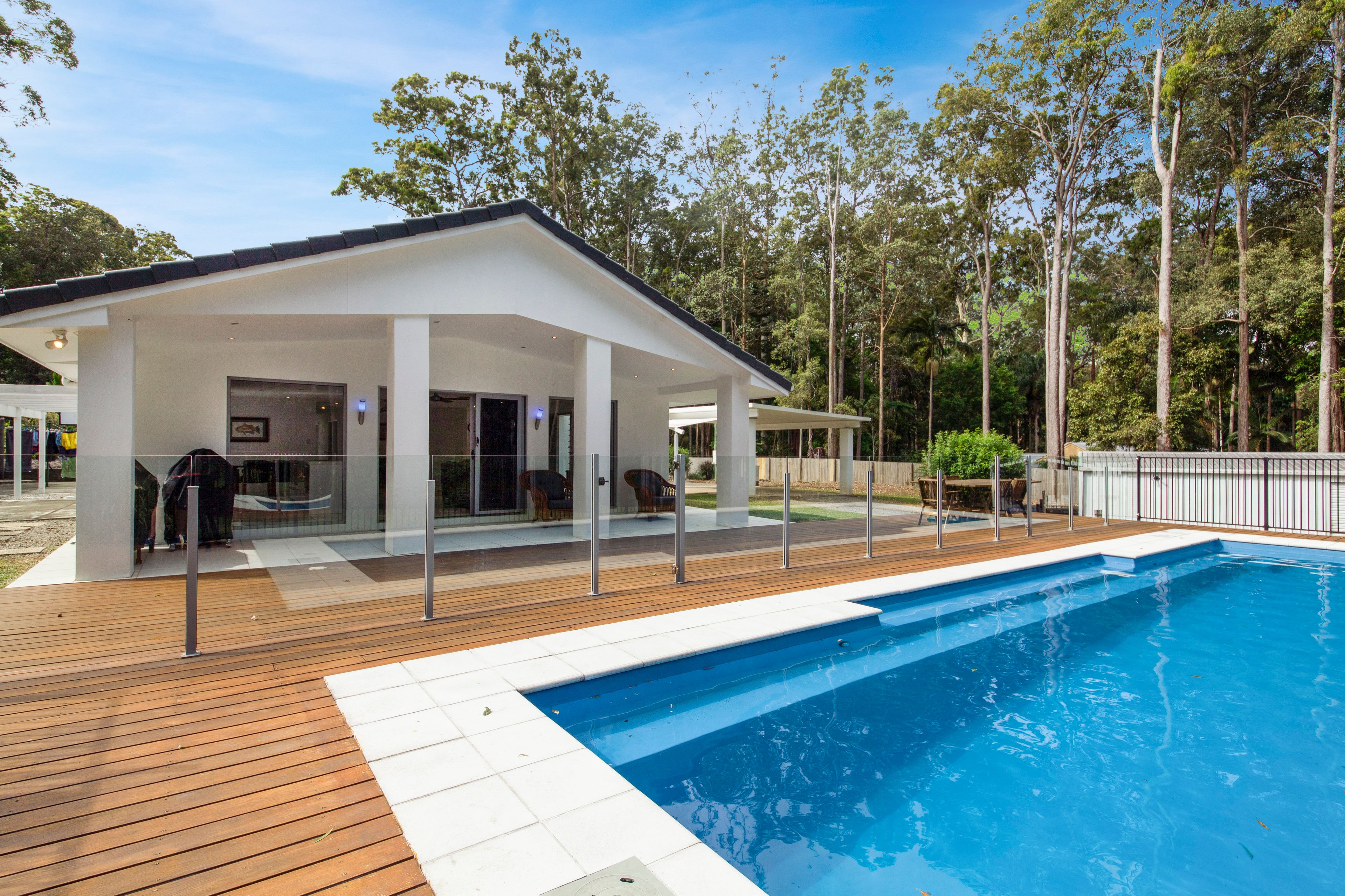 52 De Zen Road, Palmview QLD 4553