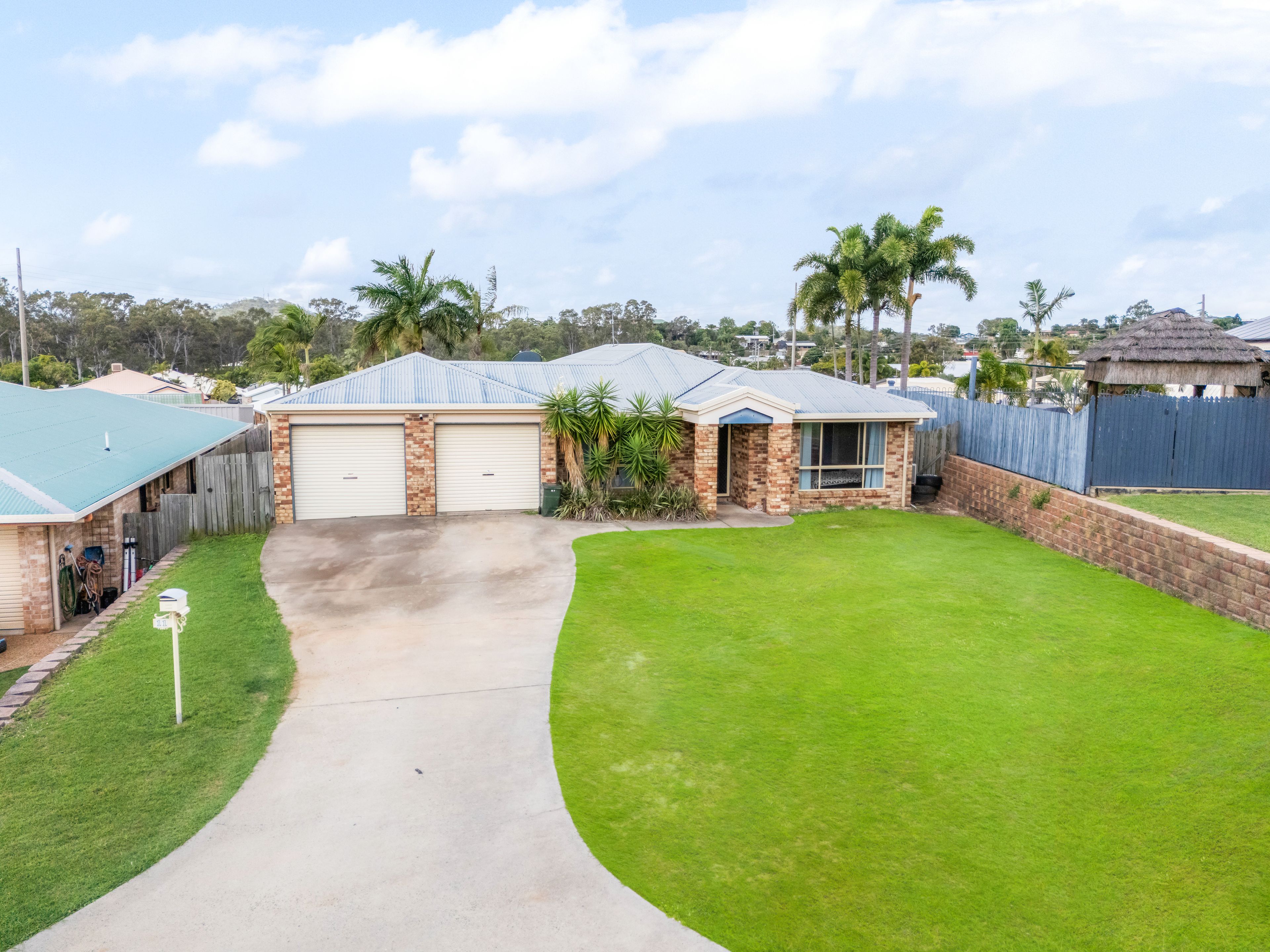 11 Sandringham Close