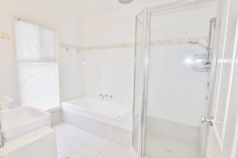 8 Goddard Place, Nickol, WA 6714
