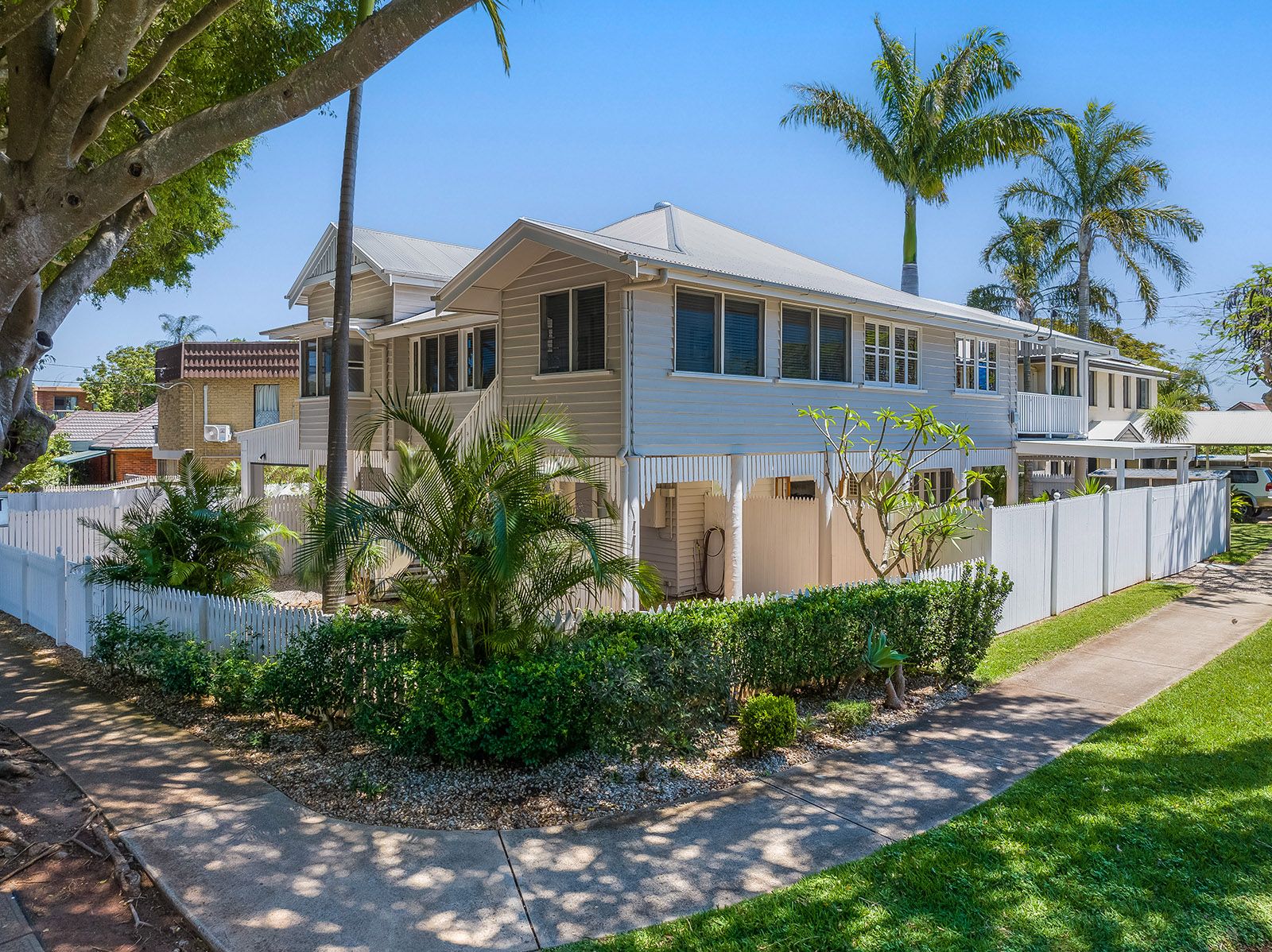 71 Prince Edward Parade, Redcliffe QLD 4020