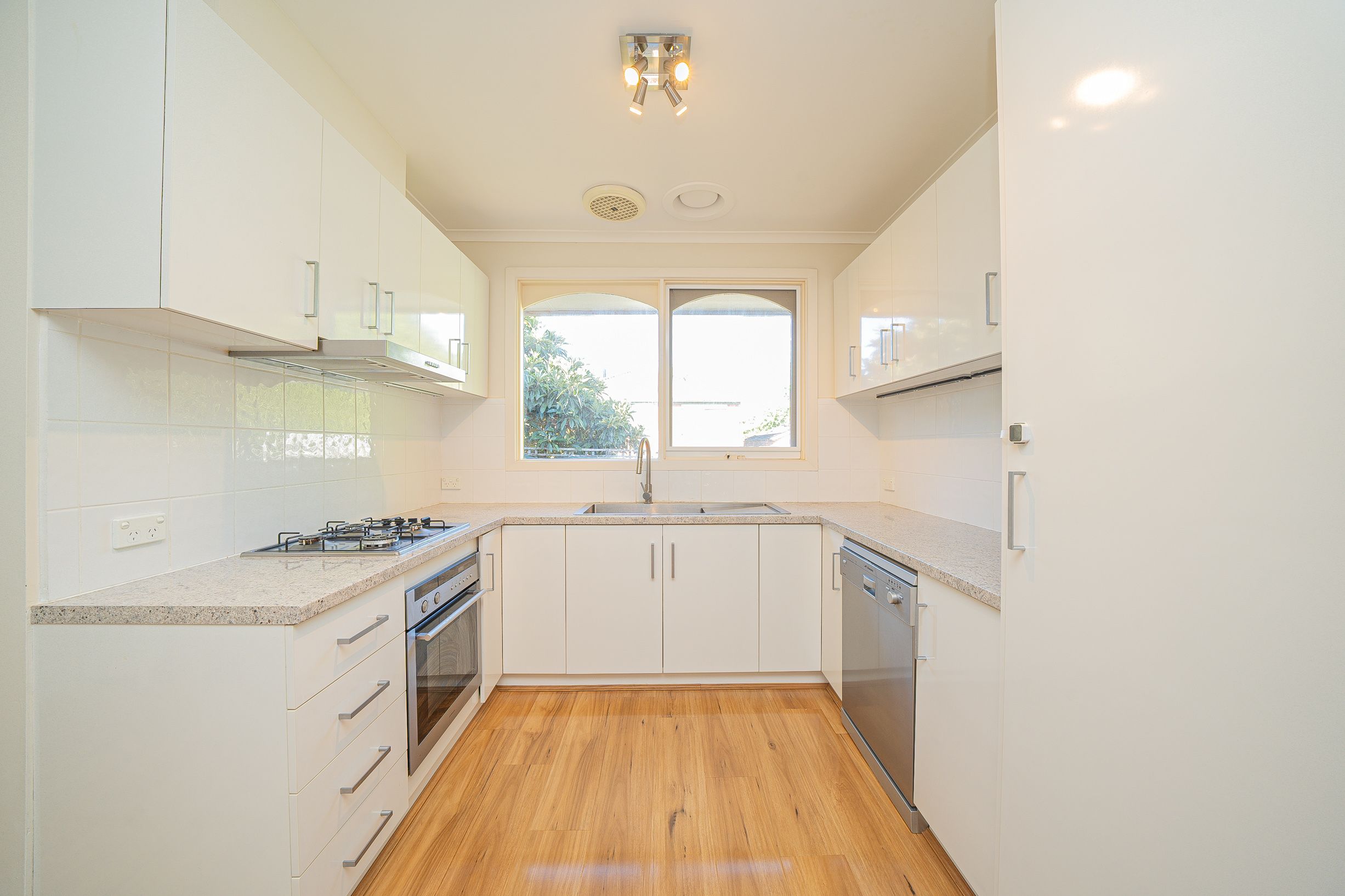 6/5 Hiddleston Avenue, Box Hill South, VIC 3128