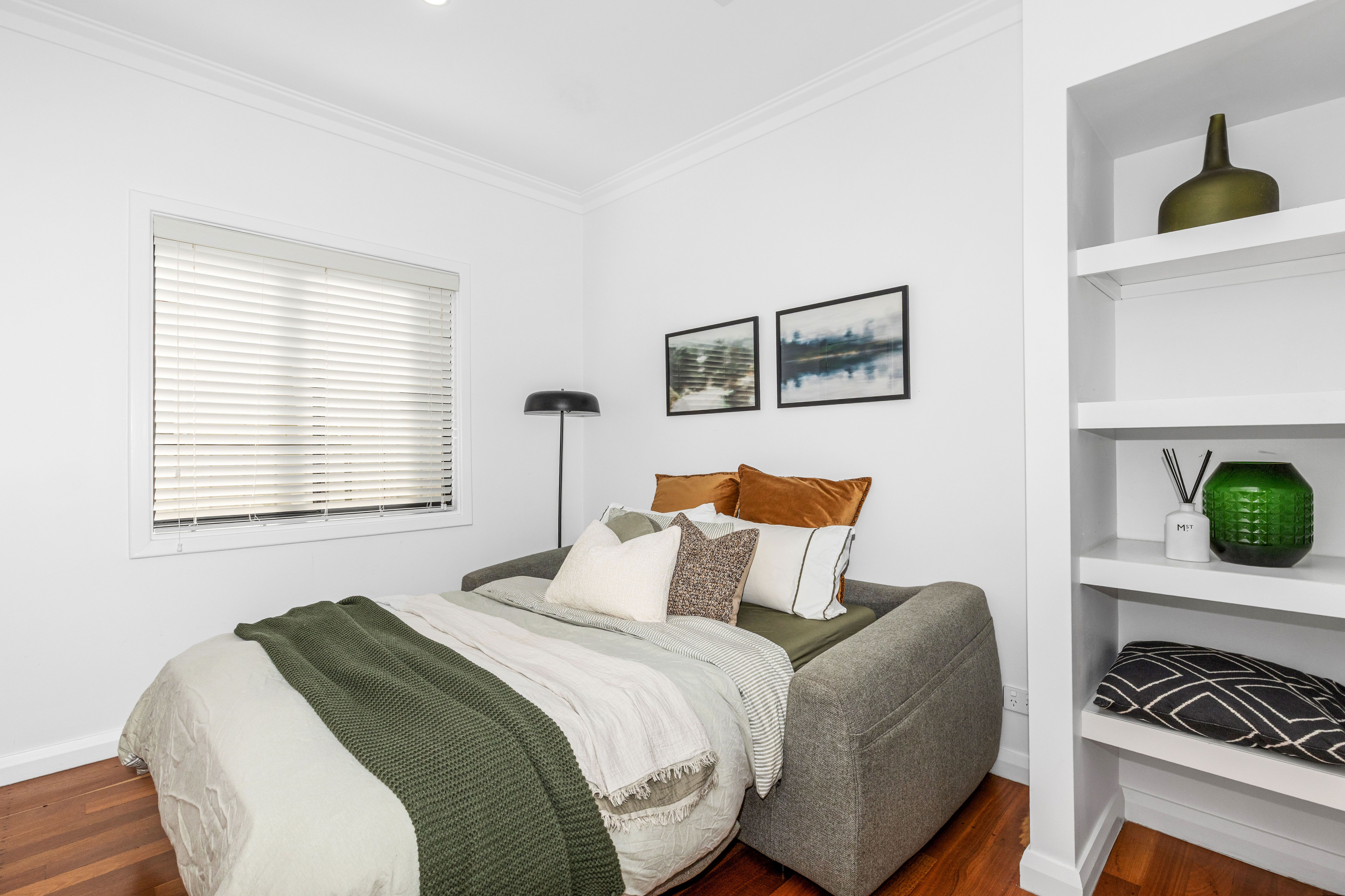 11 Bartlett Crescent — photo 18 of 30