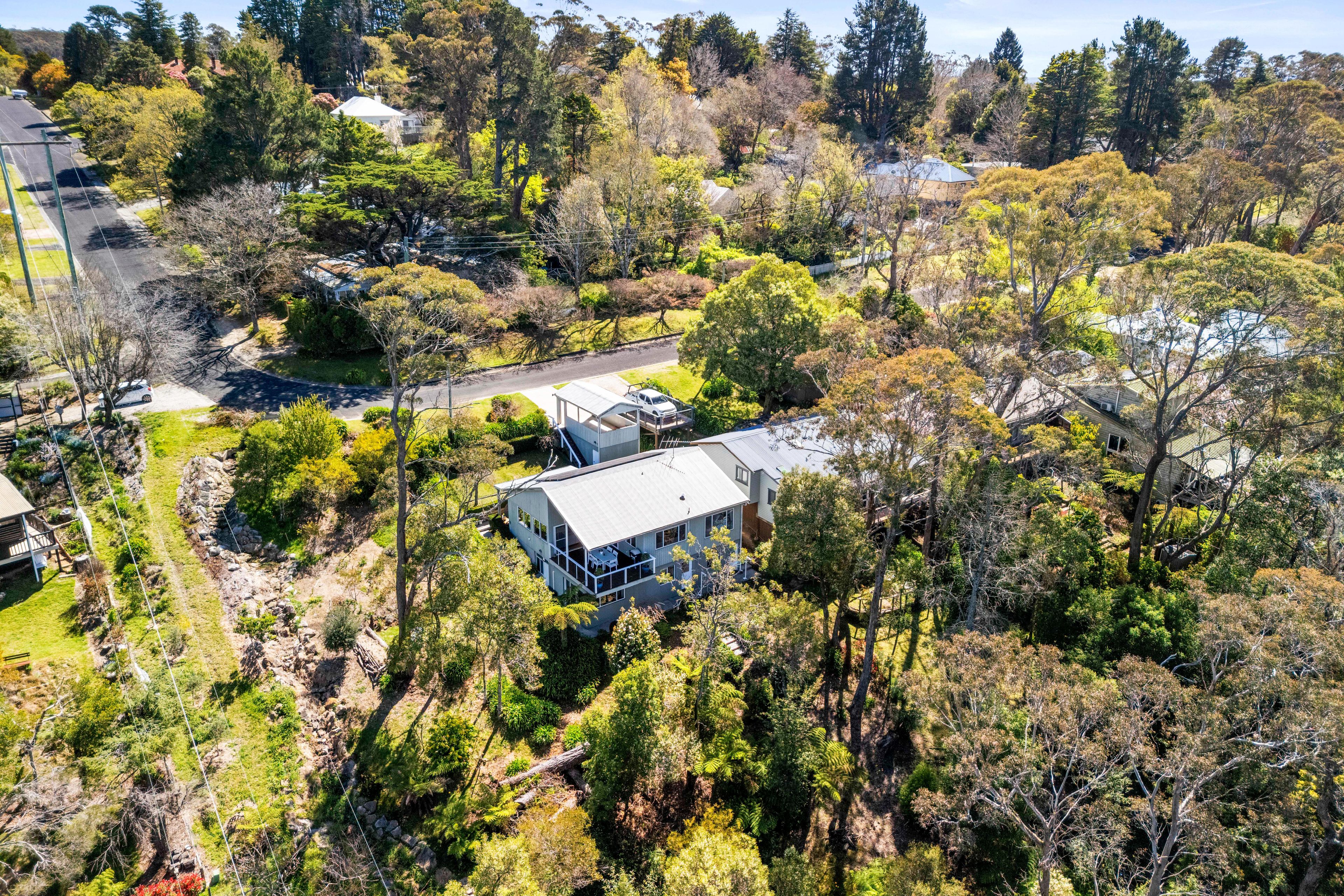 1 Lawrence Street — photo 16 of 18