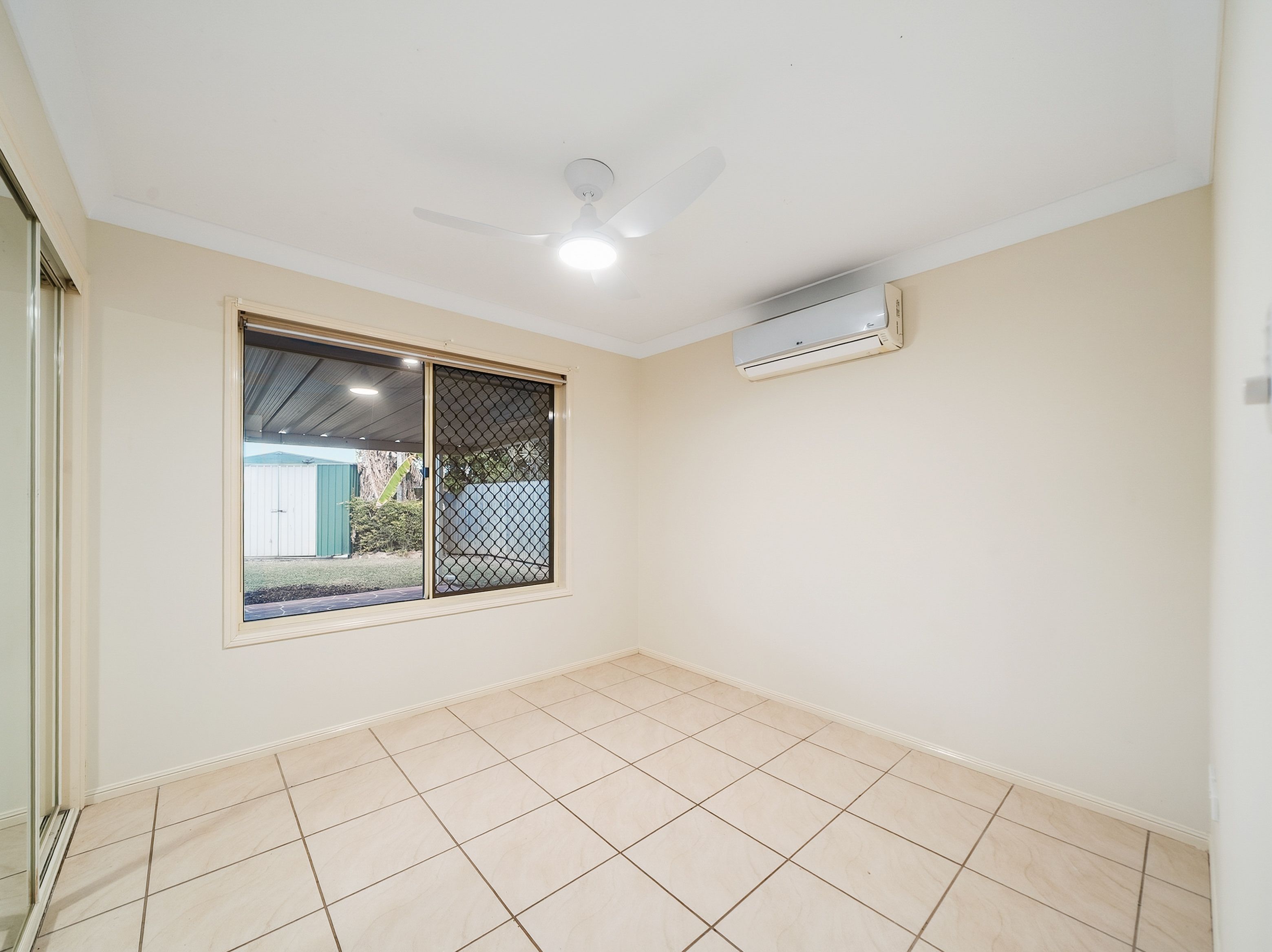 6 Chilton Crescent — photo 15 of 20
