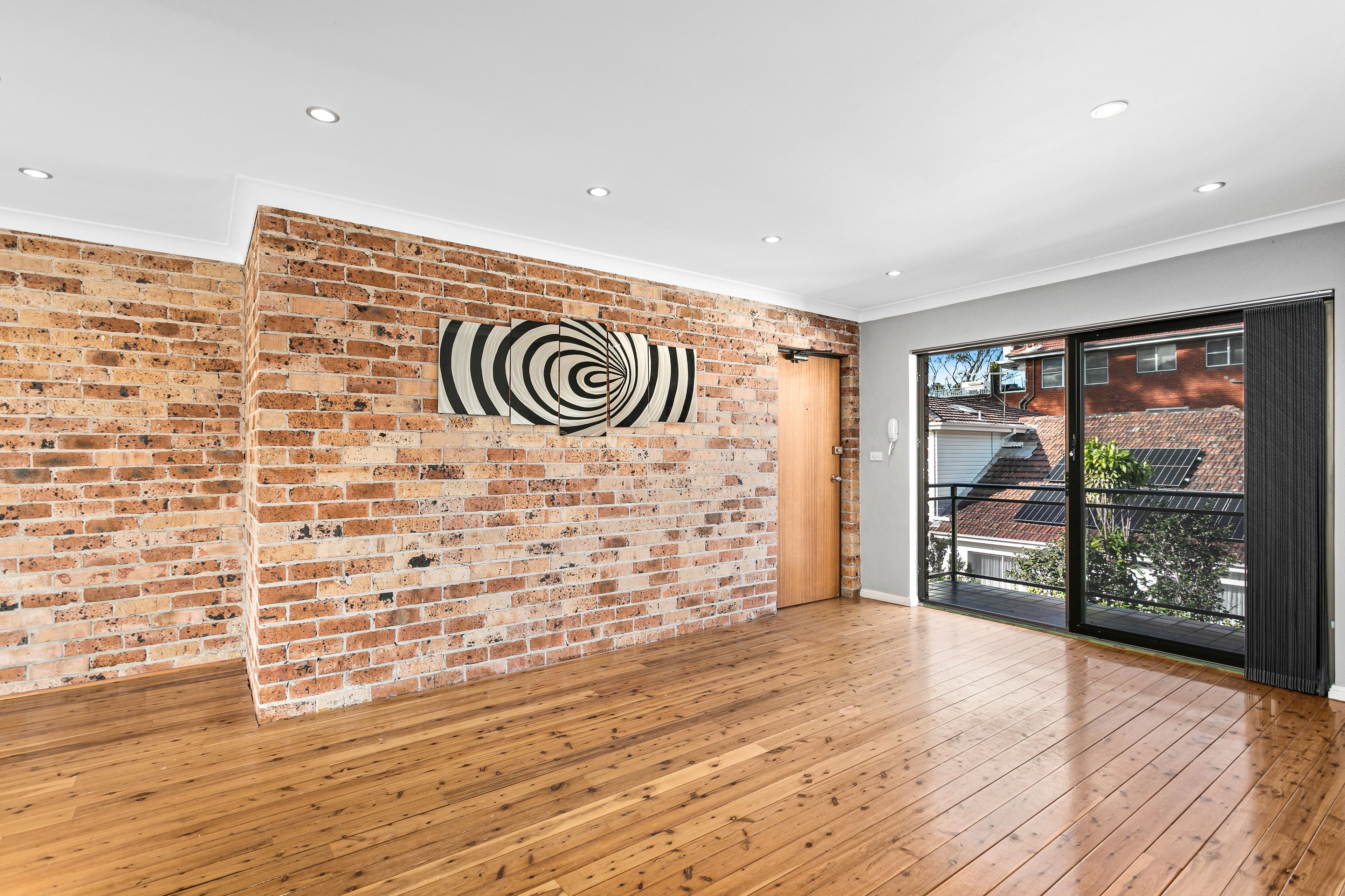 3/58 Bourke Street — photo 3 of 10