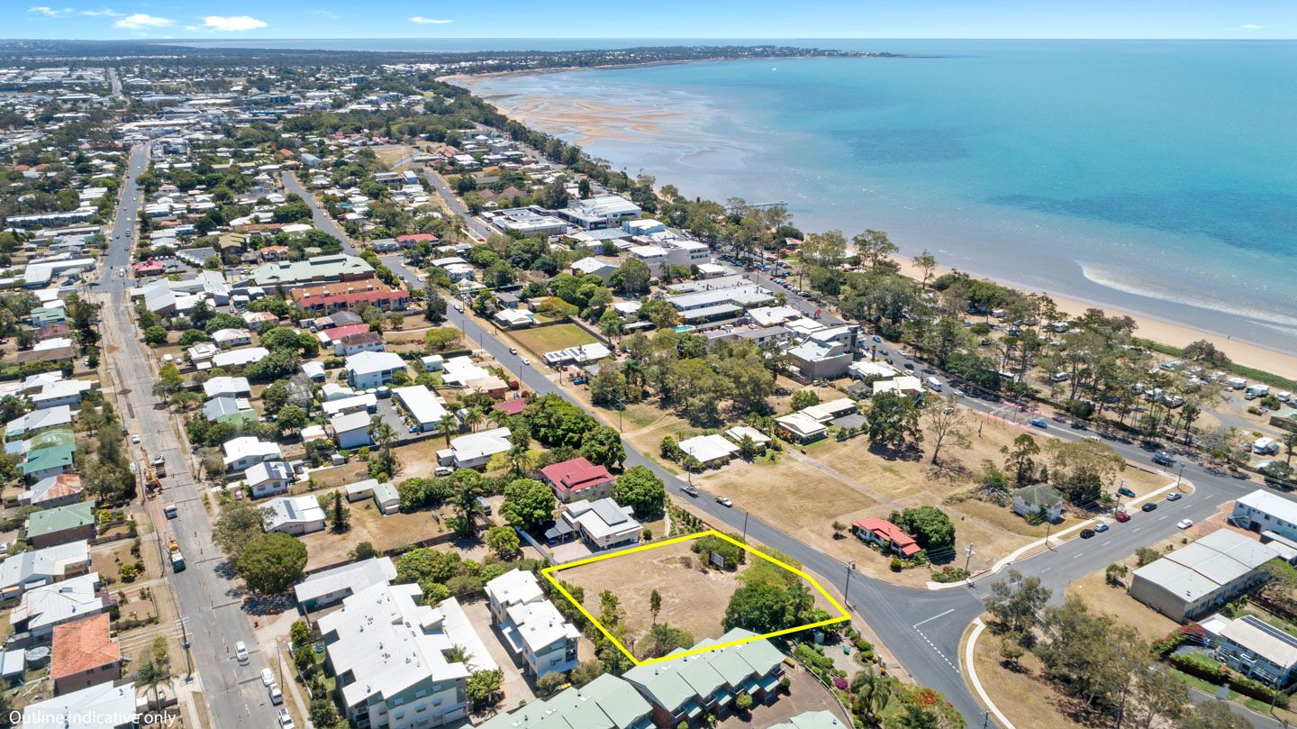 33-35 Freshwater Street, Scarness, QLD 4655