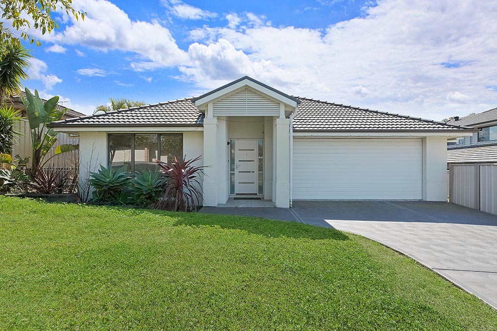 9 Miranda Place, Cameron Park, NSW 2285