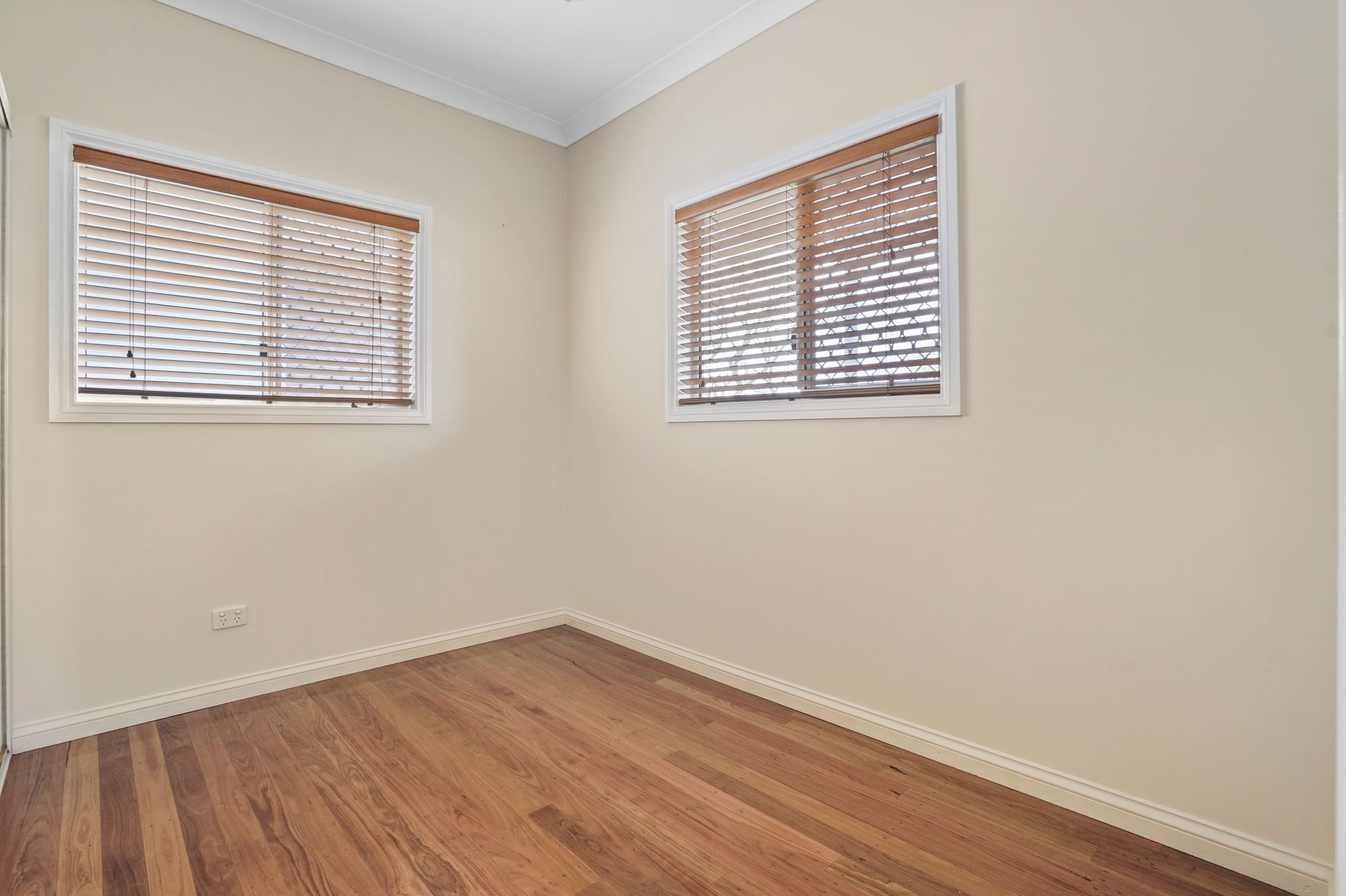 3 Kia Ora Street — photo 13 of 26