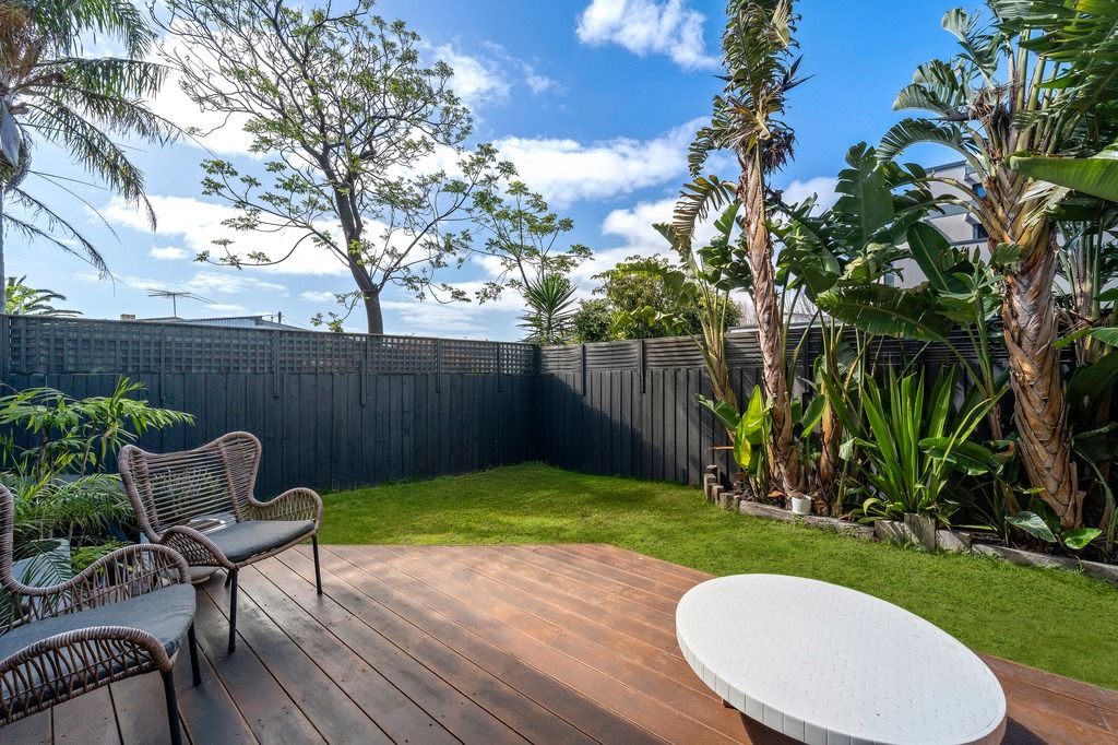 2/6 Mernda Avenue — photo 13 of 18