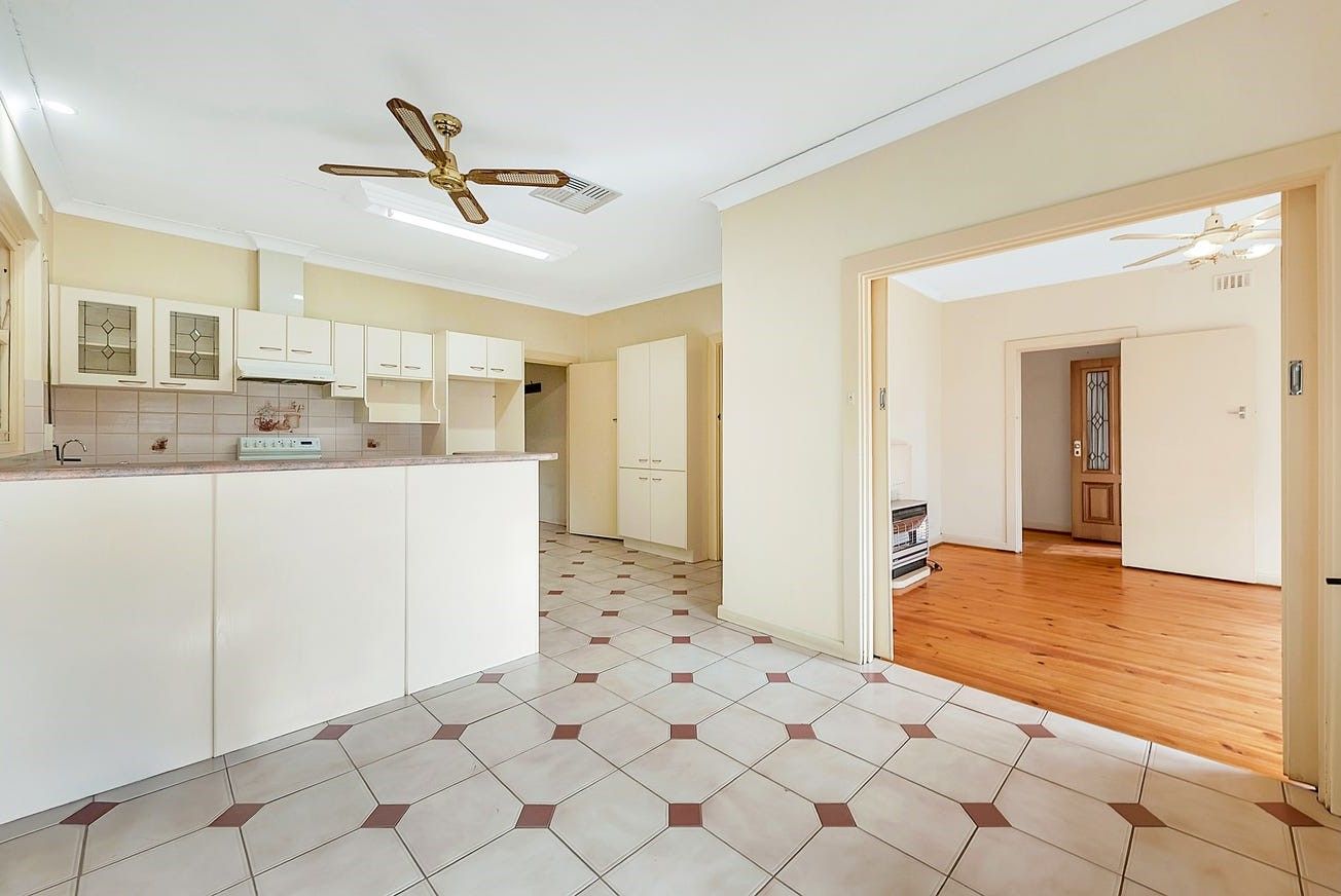 24 Devon Drive, Salisbury, SA 5108