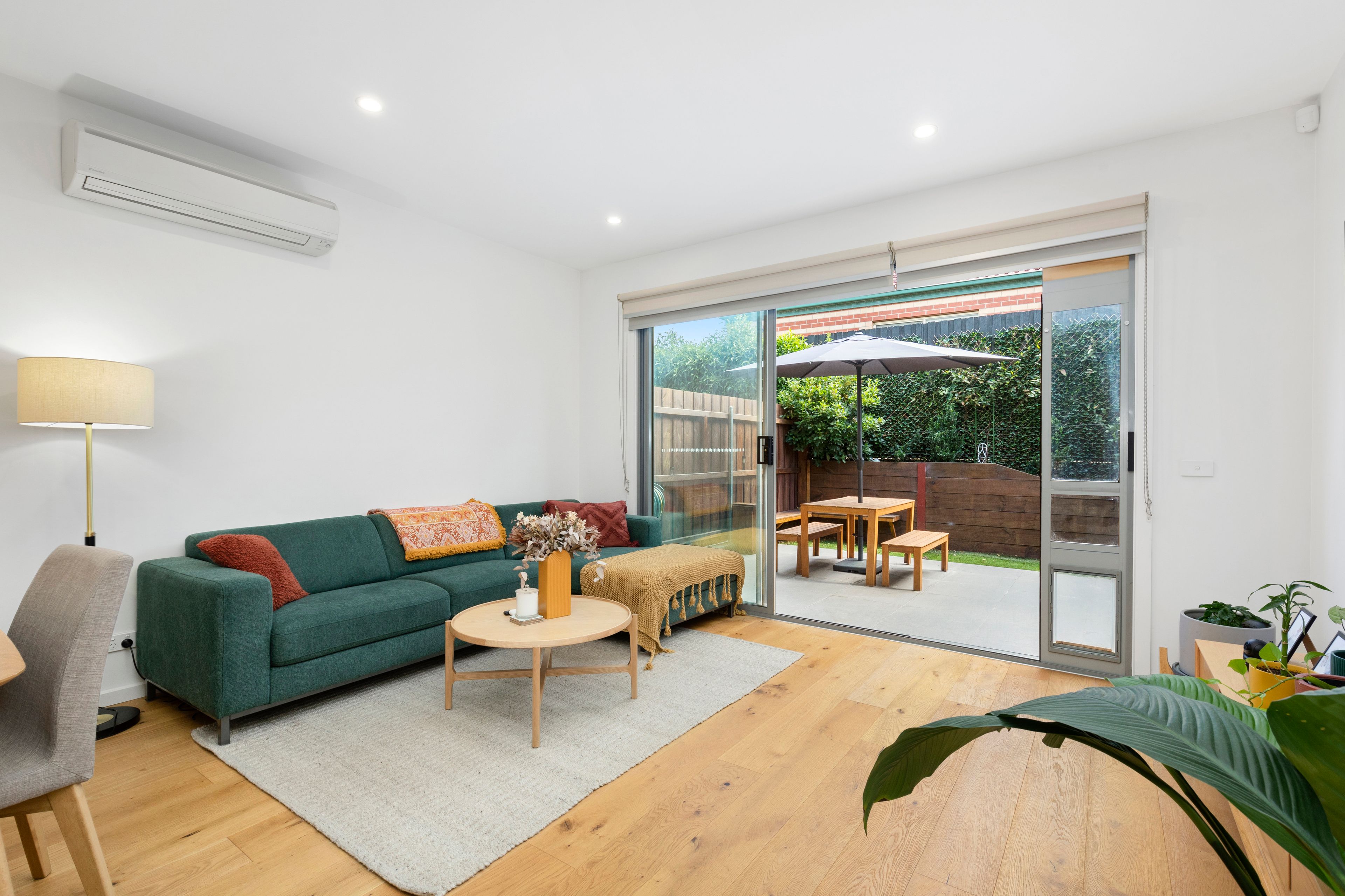 2/21 Reeve Court, Cheltenham, VIC 3192
