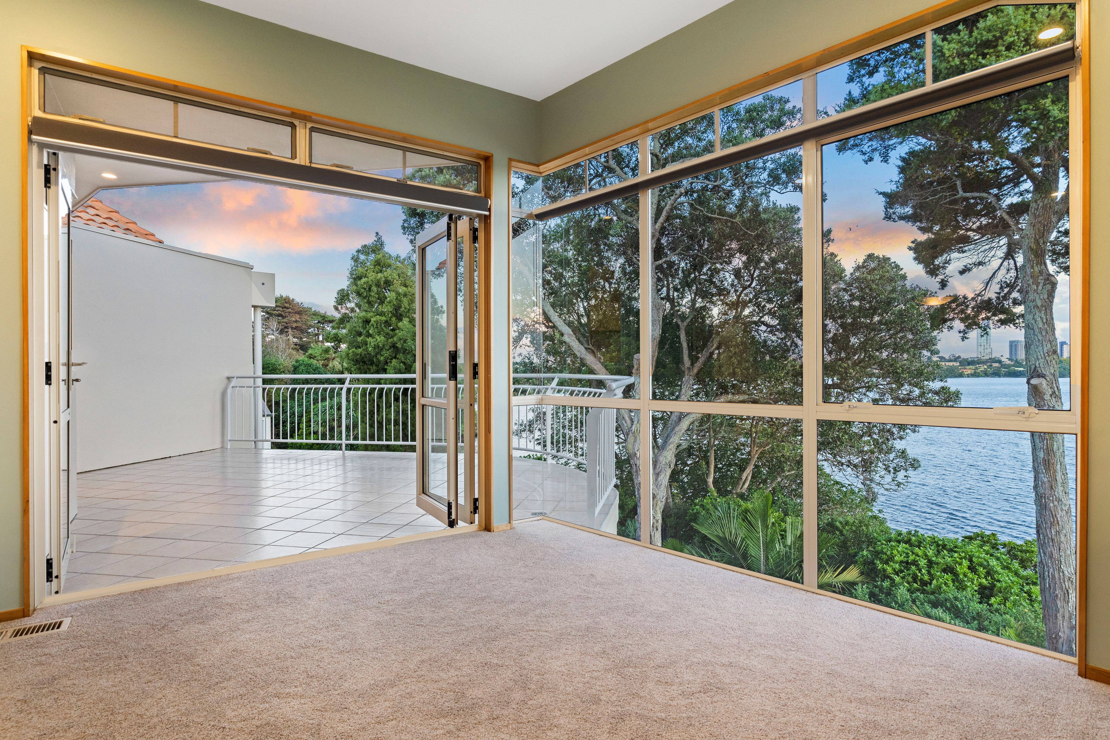 3/17A Fenwick Avenue, Milford, North Shore City 0620 Sold House Ray