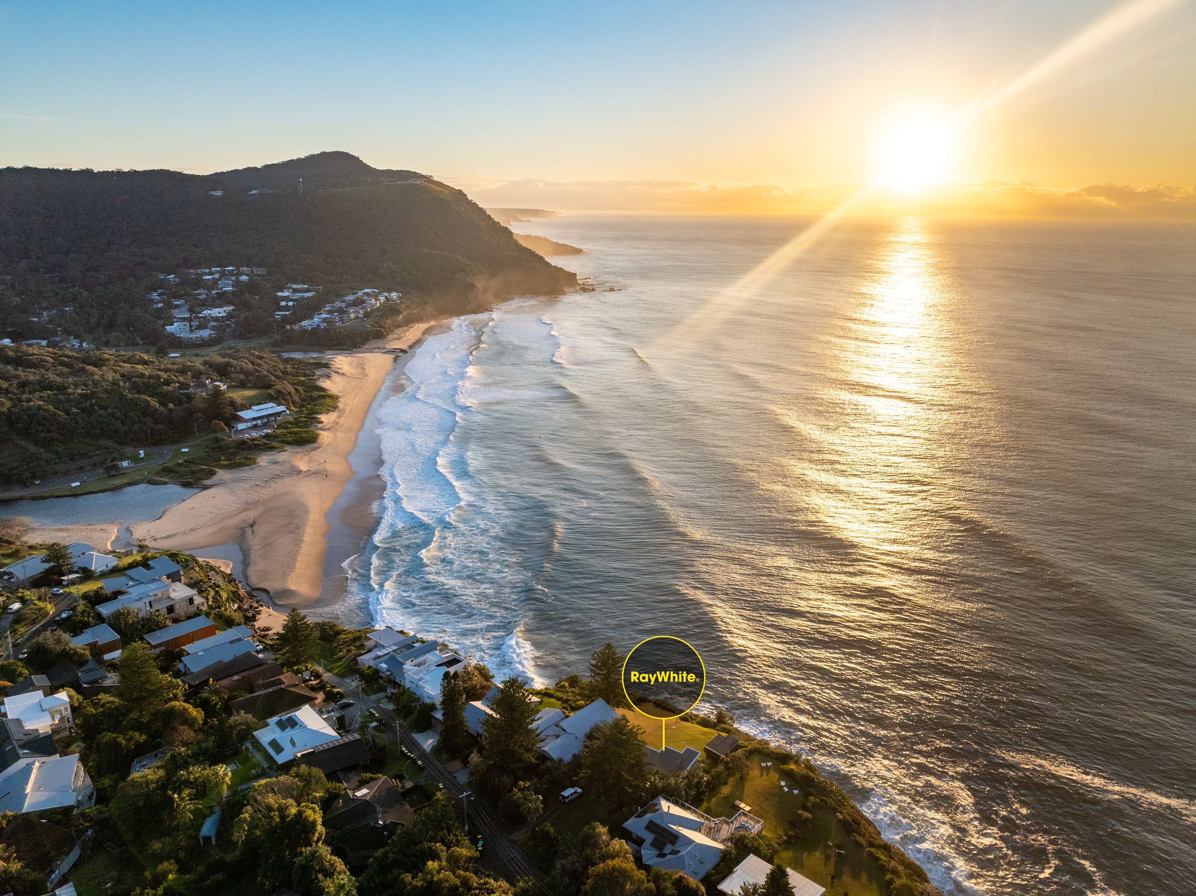 15 Kallaroo Avenue, Stanwell Park, NSW 2508