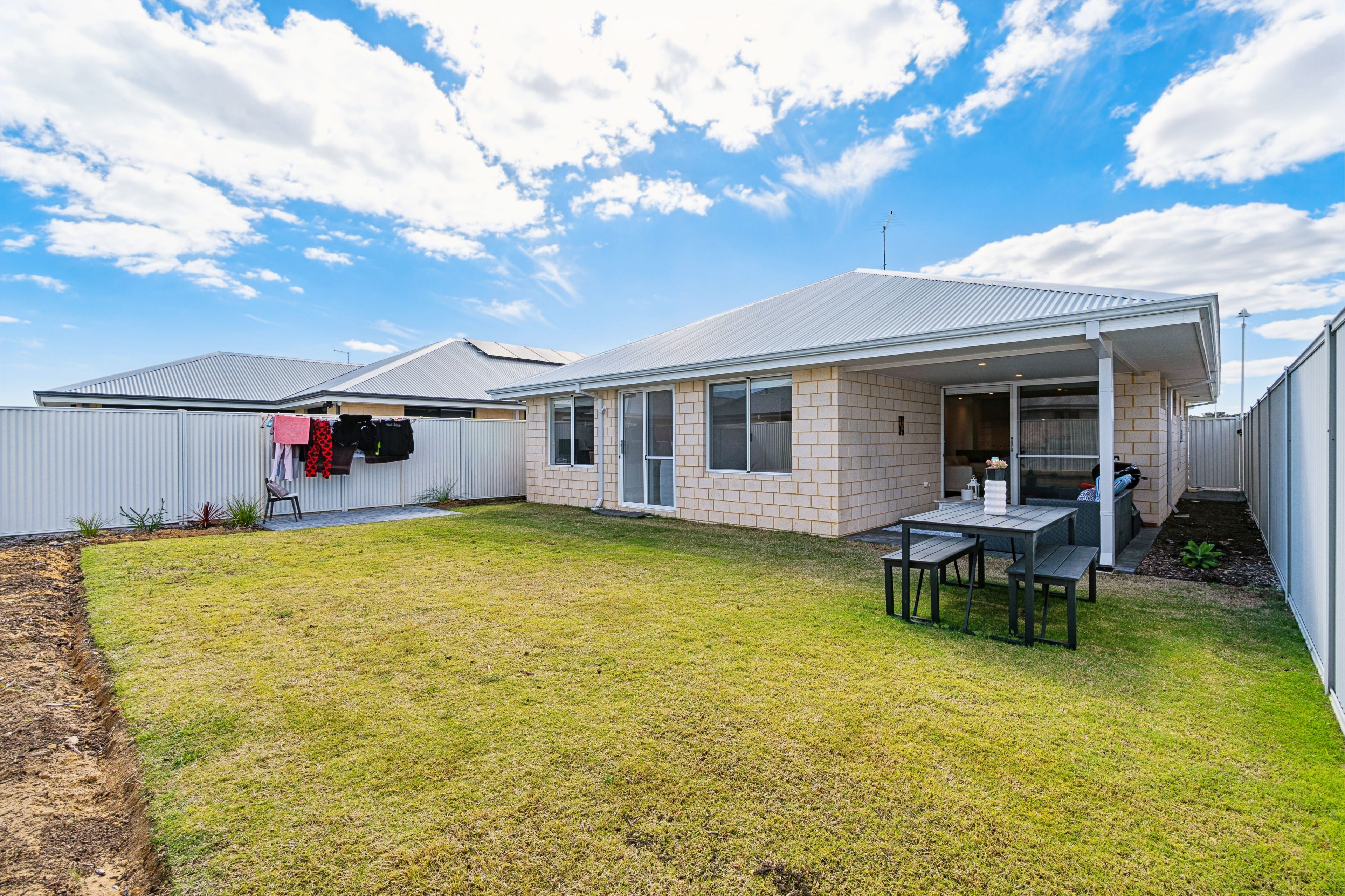 38 Jurien Avenue — photo 28 of 30