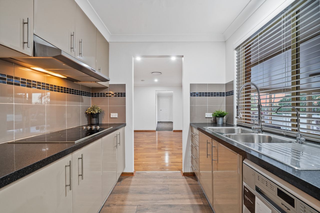 12 Hanover Drive, Alexandra Hills, photo 5