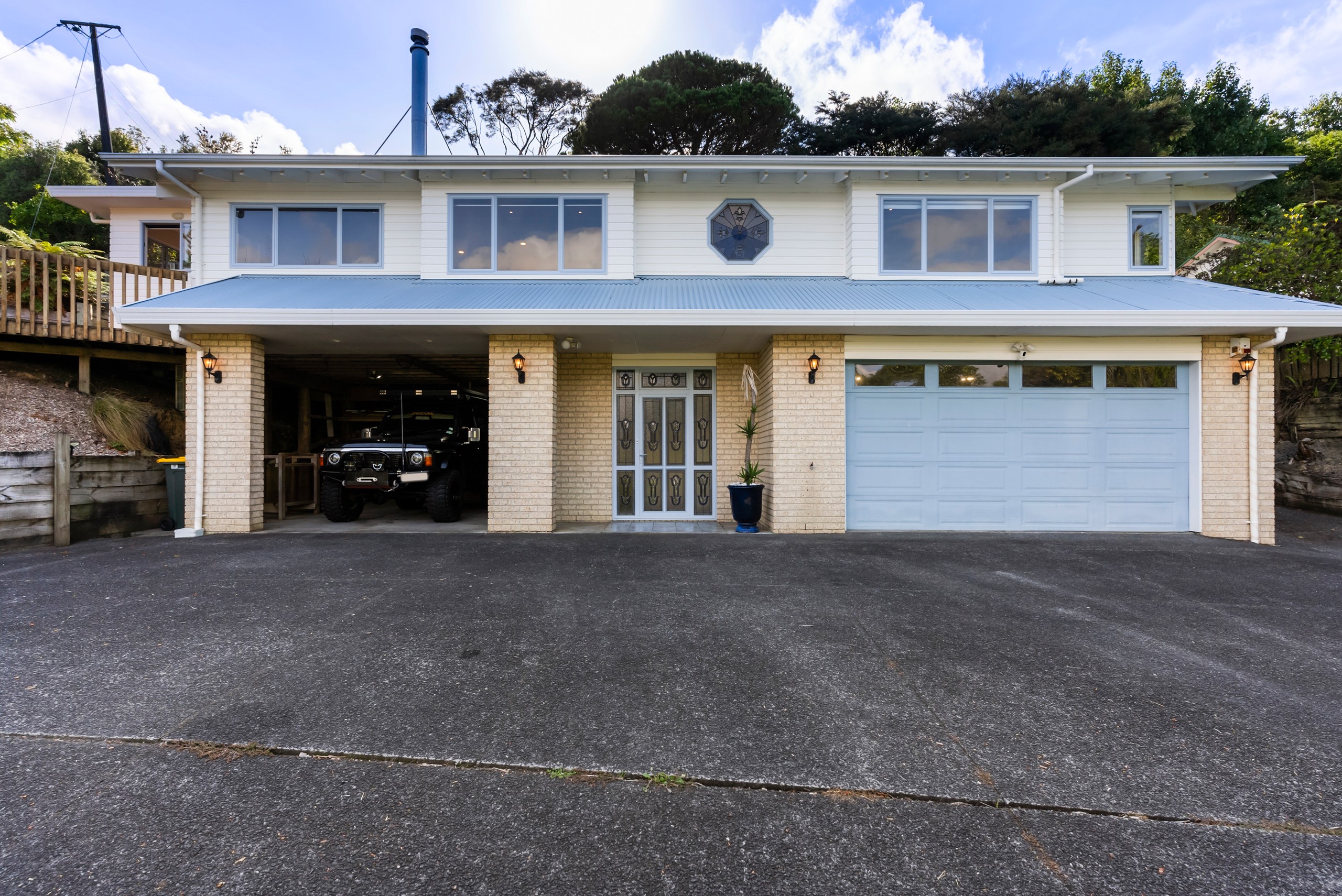 105 Waitakere Road, Waitakere, Waitakere City