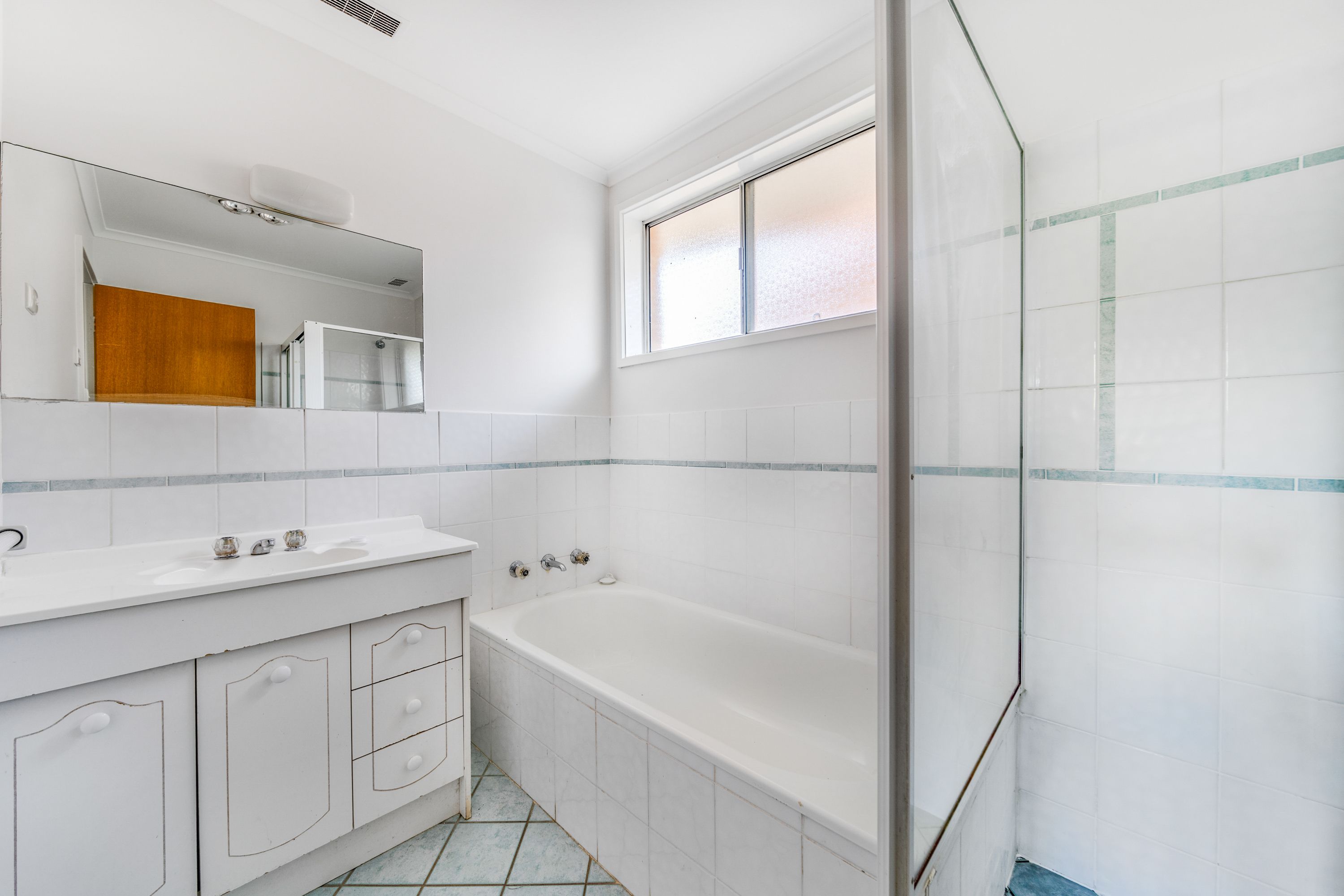 1/14 Bindiri Place — photo 10 of 13