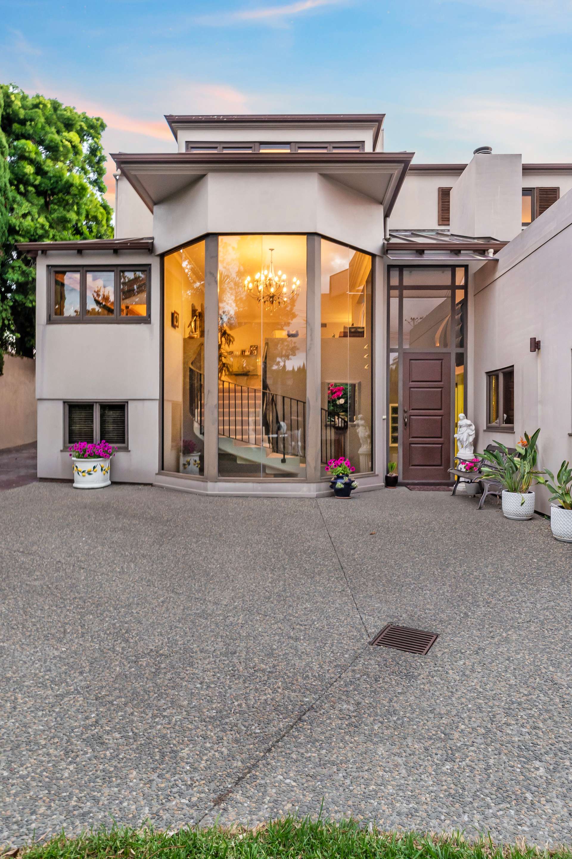 15 Marau Crescent photo 3