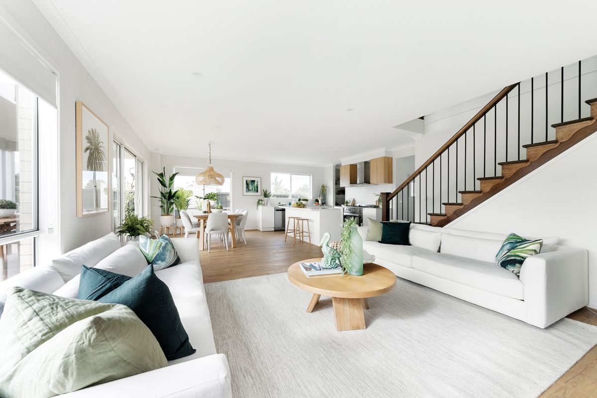 8 Wardan Avenue, Greenvale, VIC 3059