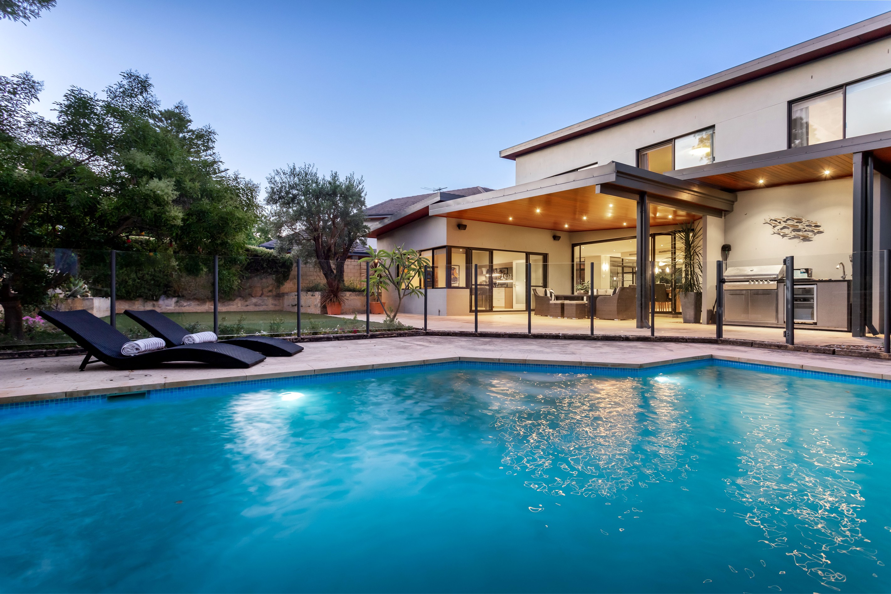 45 Glengariff Drive, Floreat, WA 6014